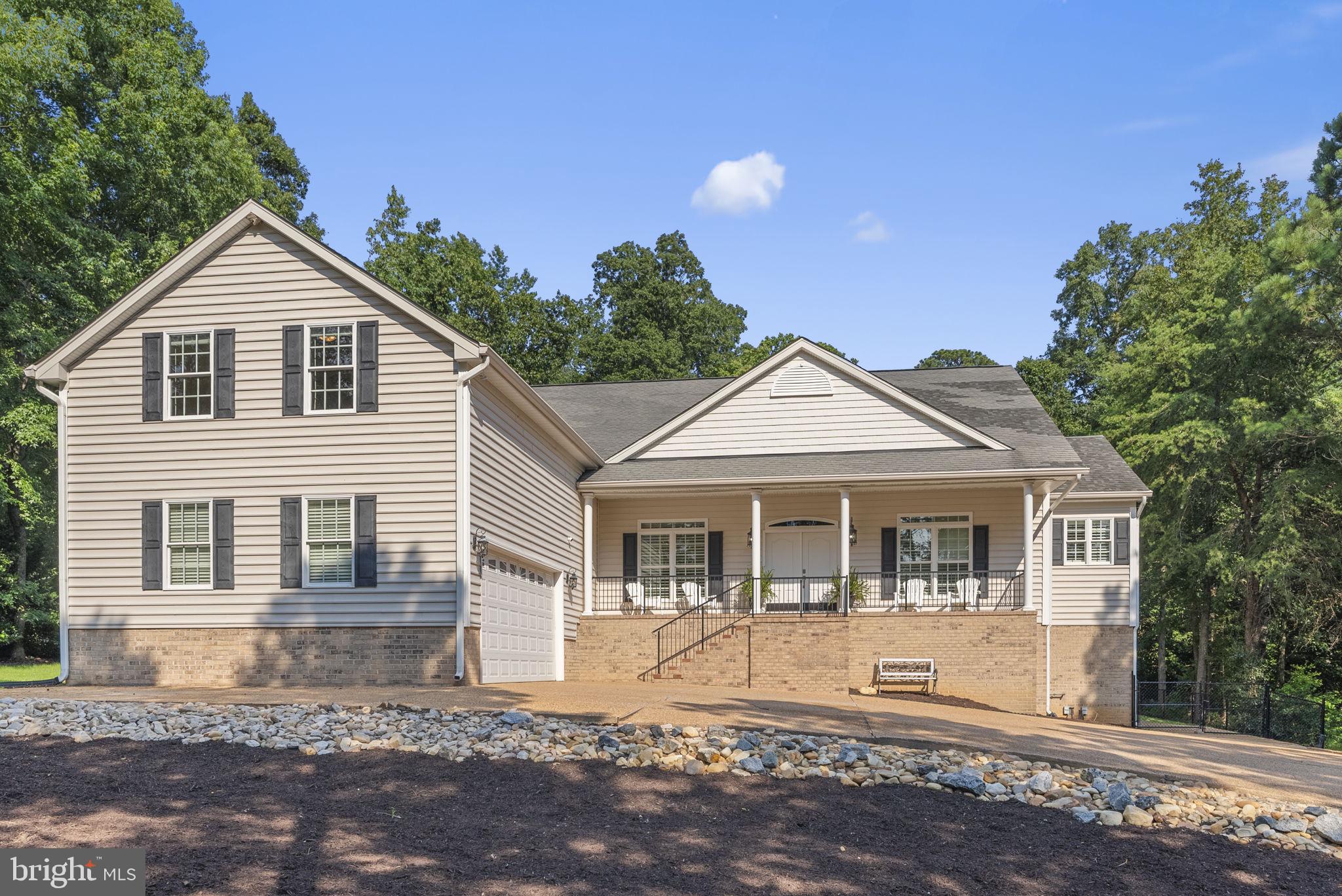 100 LAKEWOOD DRIVE