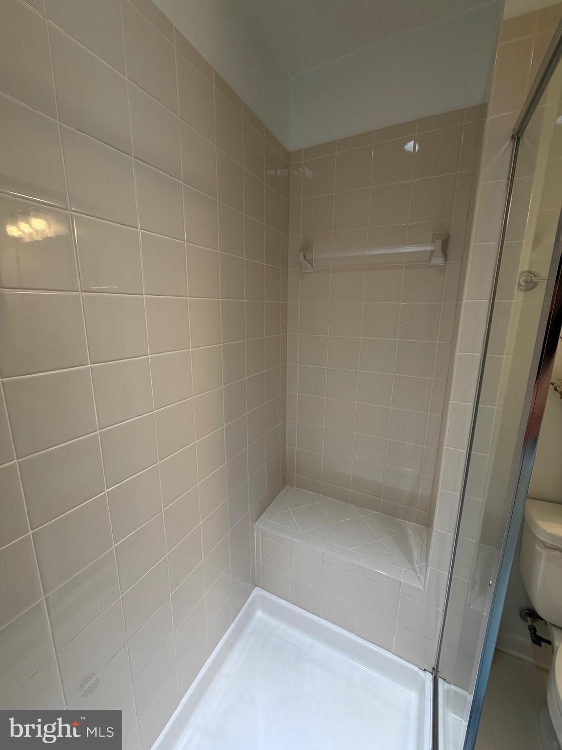 COWAN CROSSING - Residential