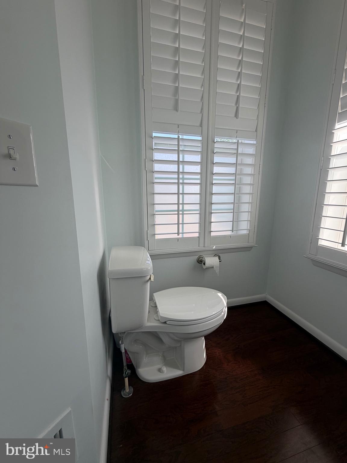 COWAN CROSSING - Residential