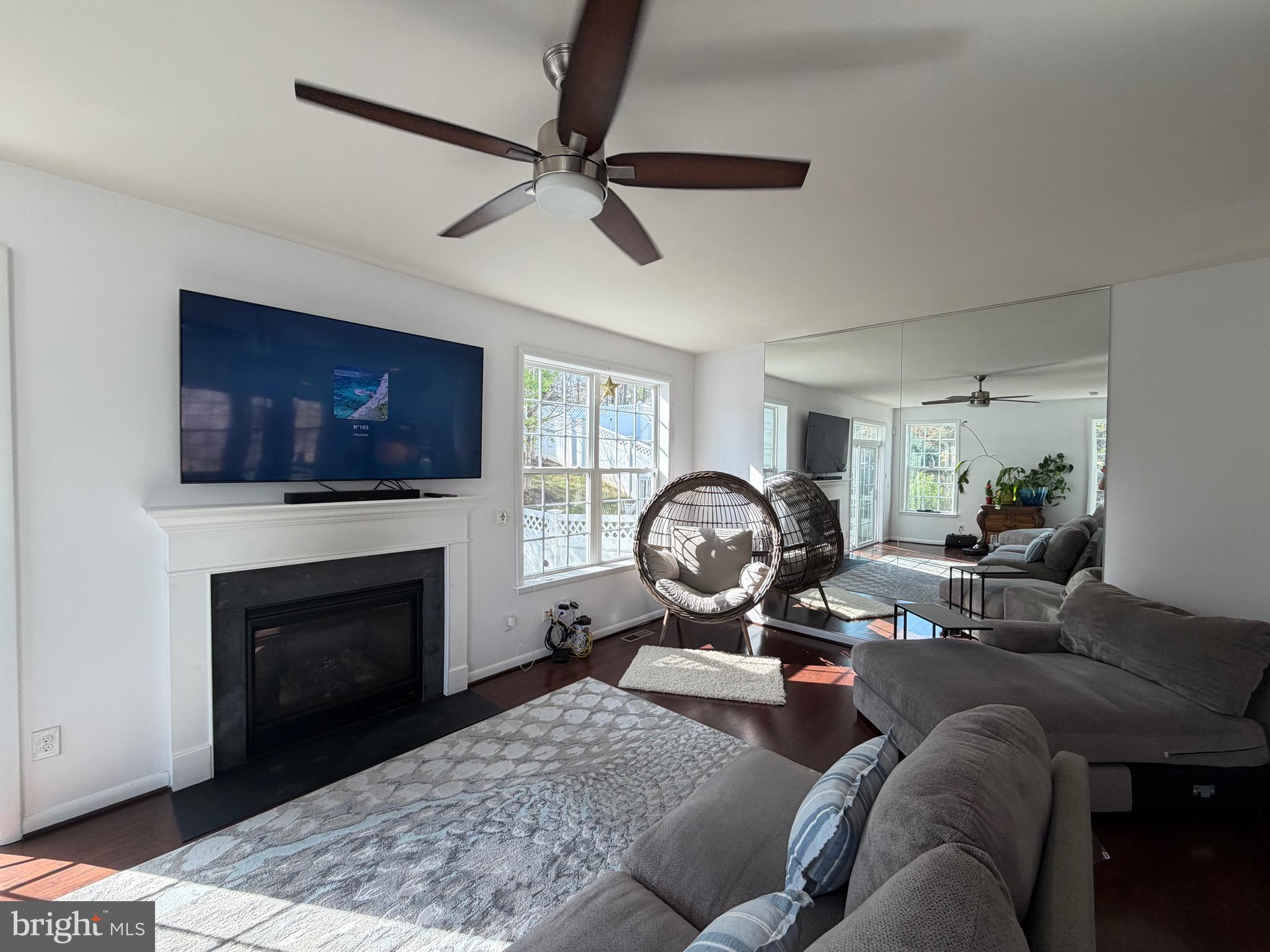 COWAN CROSSING - Residential