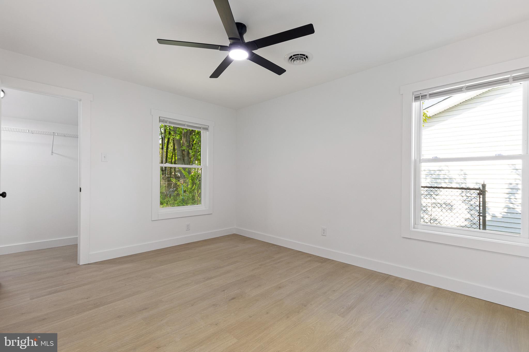 BROOKBEND - Residential