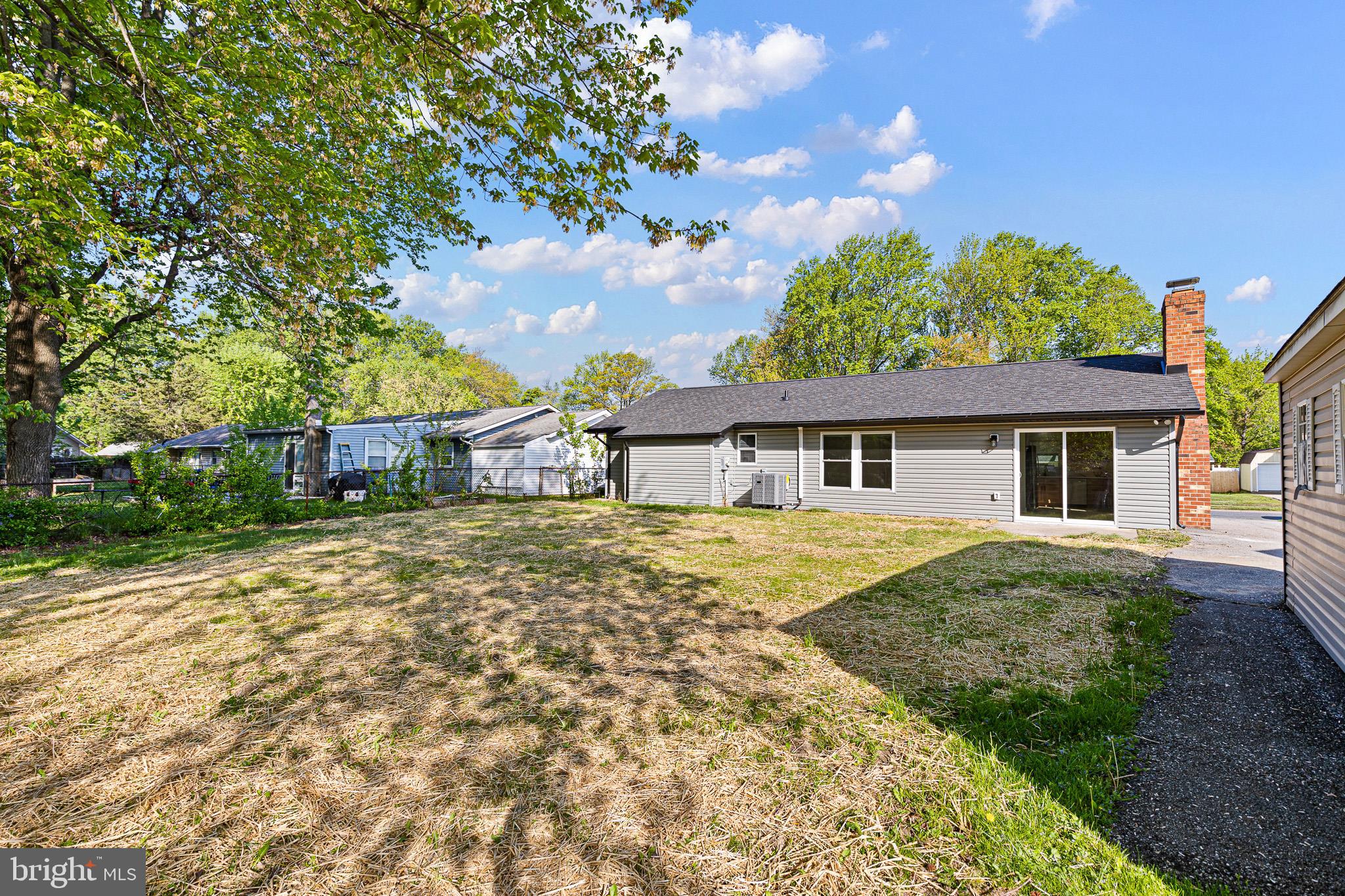 BROOKBEND - Residential