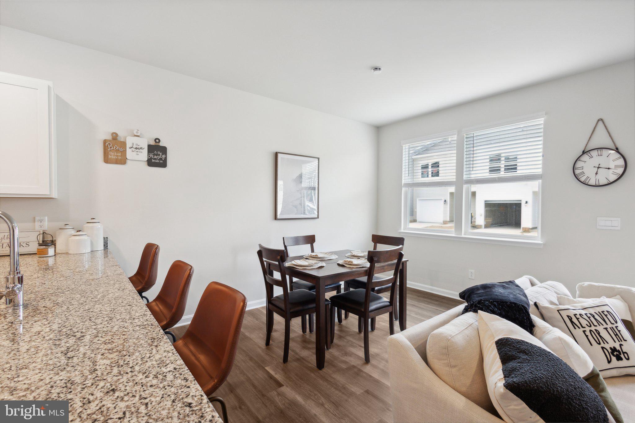 VALLEY VIEW - Residential