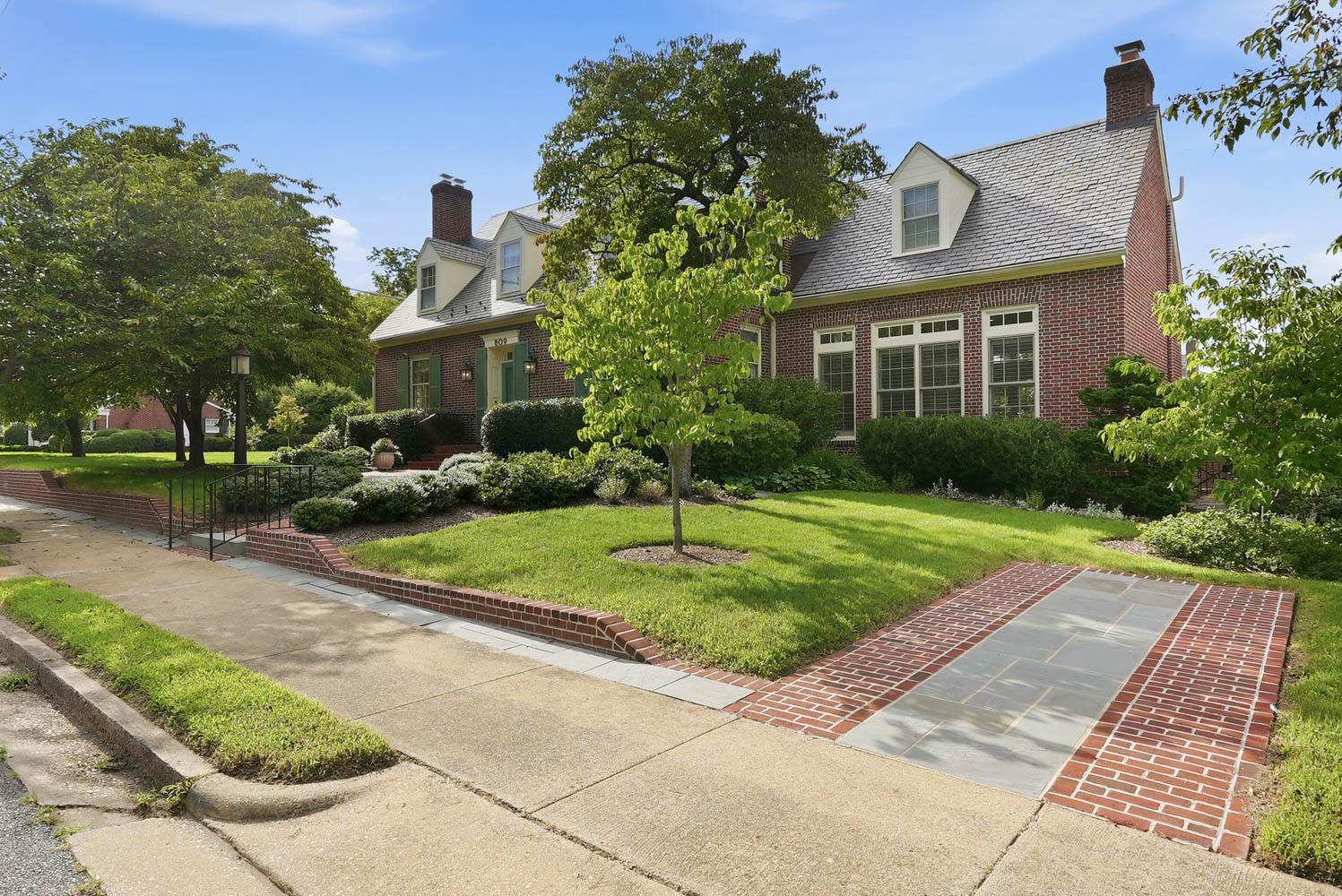 809 CORNELL STREET