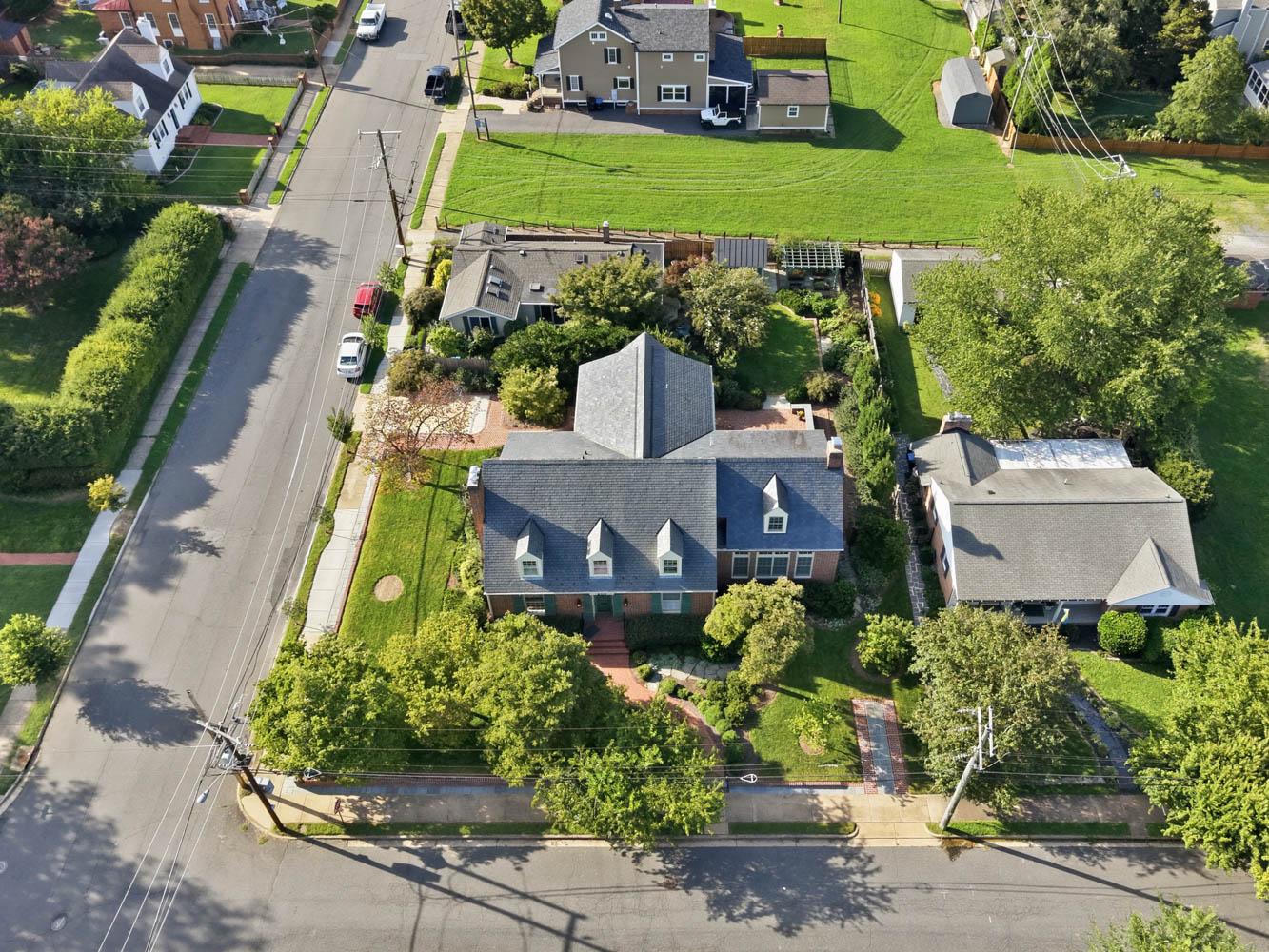 809 CORNELL STREET