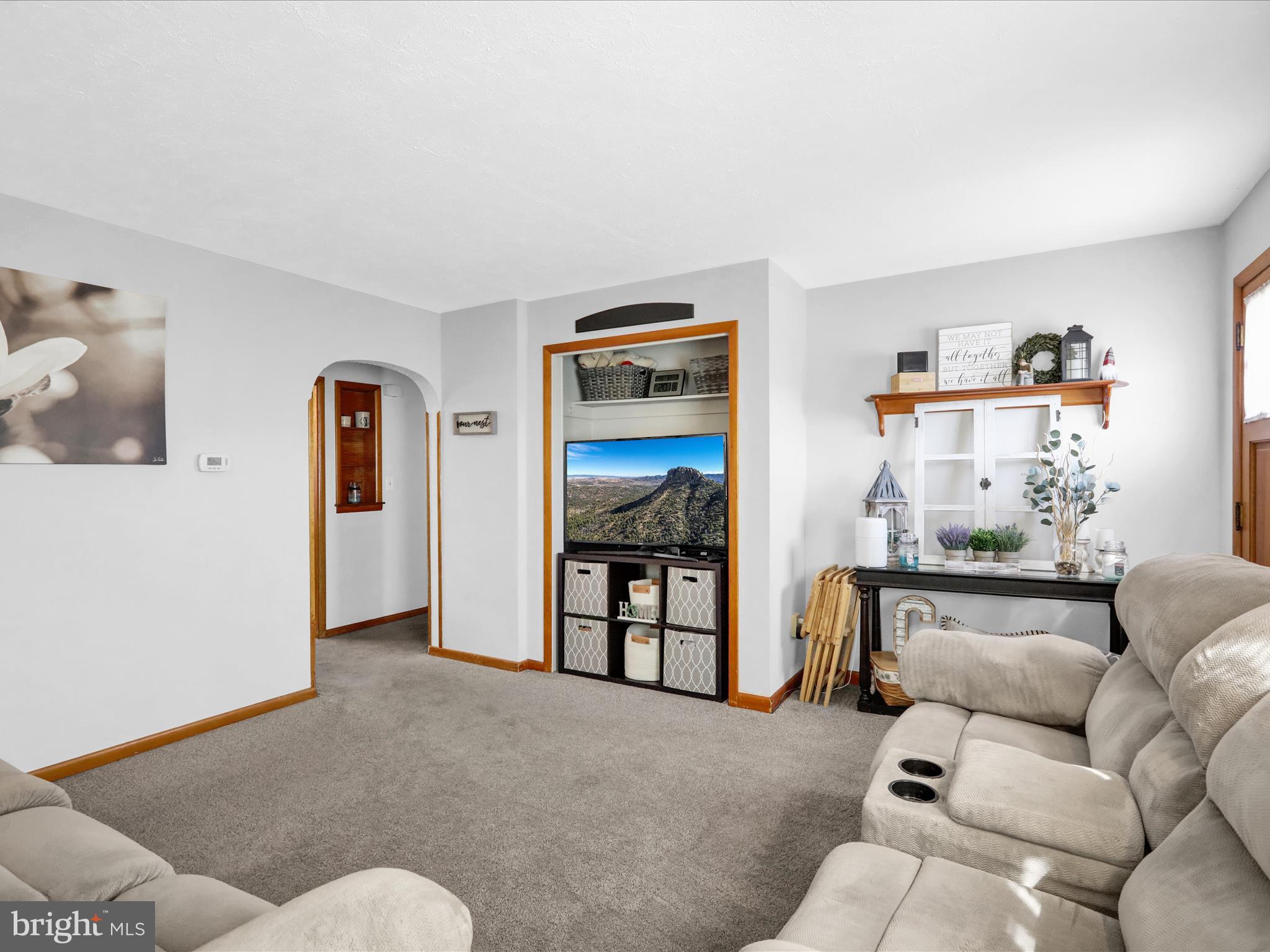 235 W RACE STREET