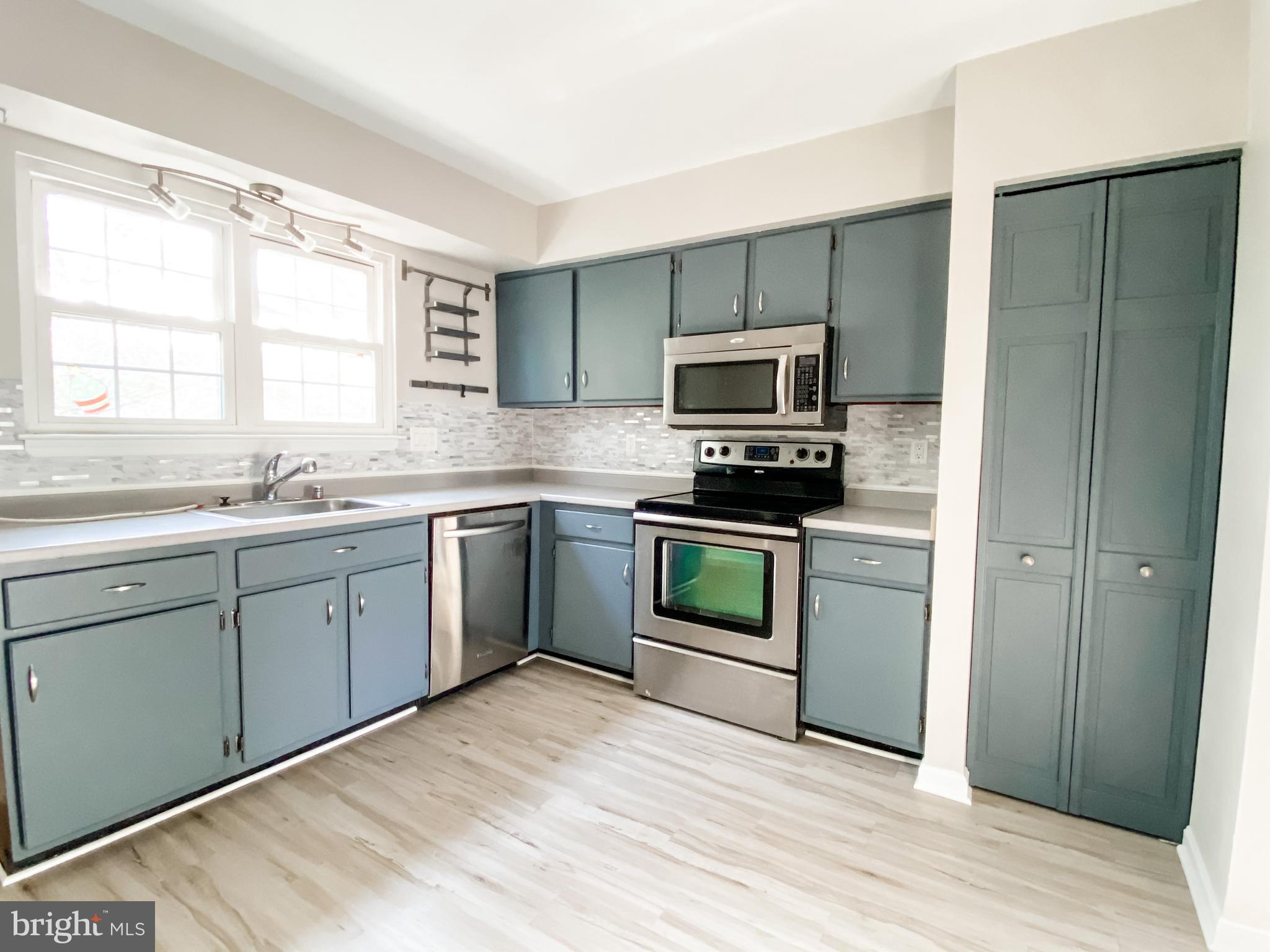 CASHELL MANOR - Residential