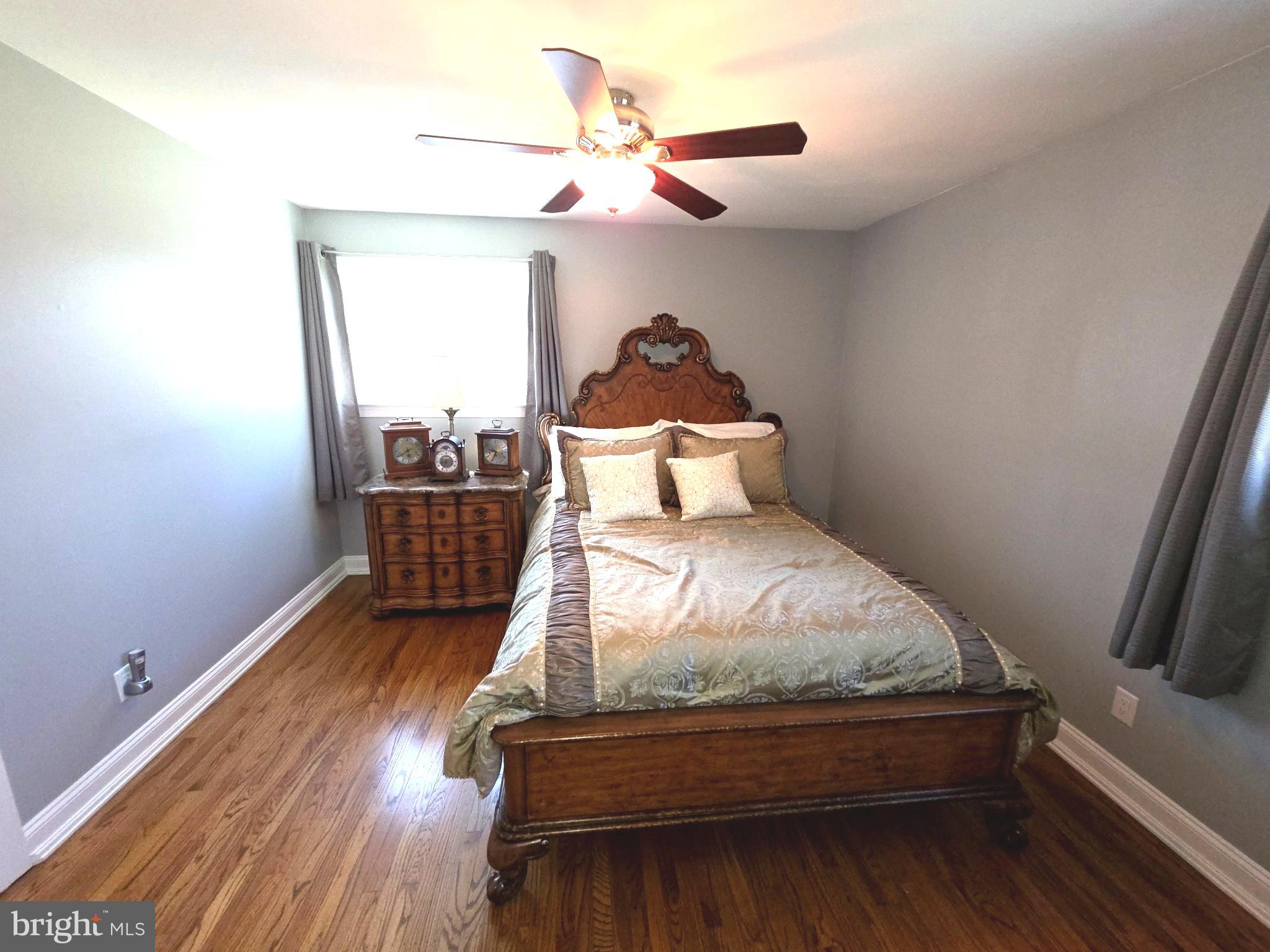 CENTENNIAL HILLS - Residential