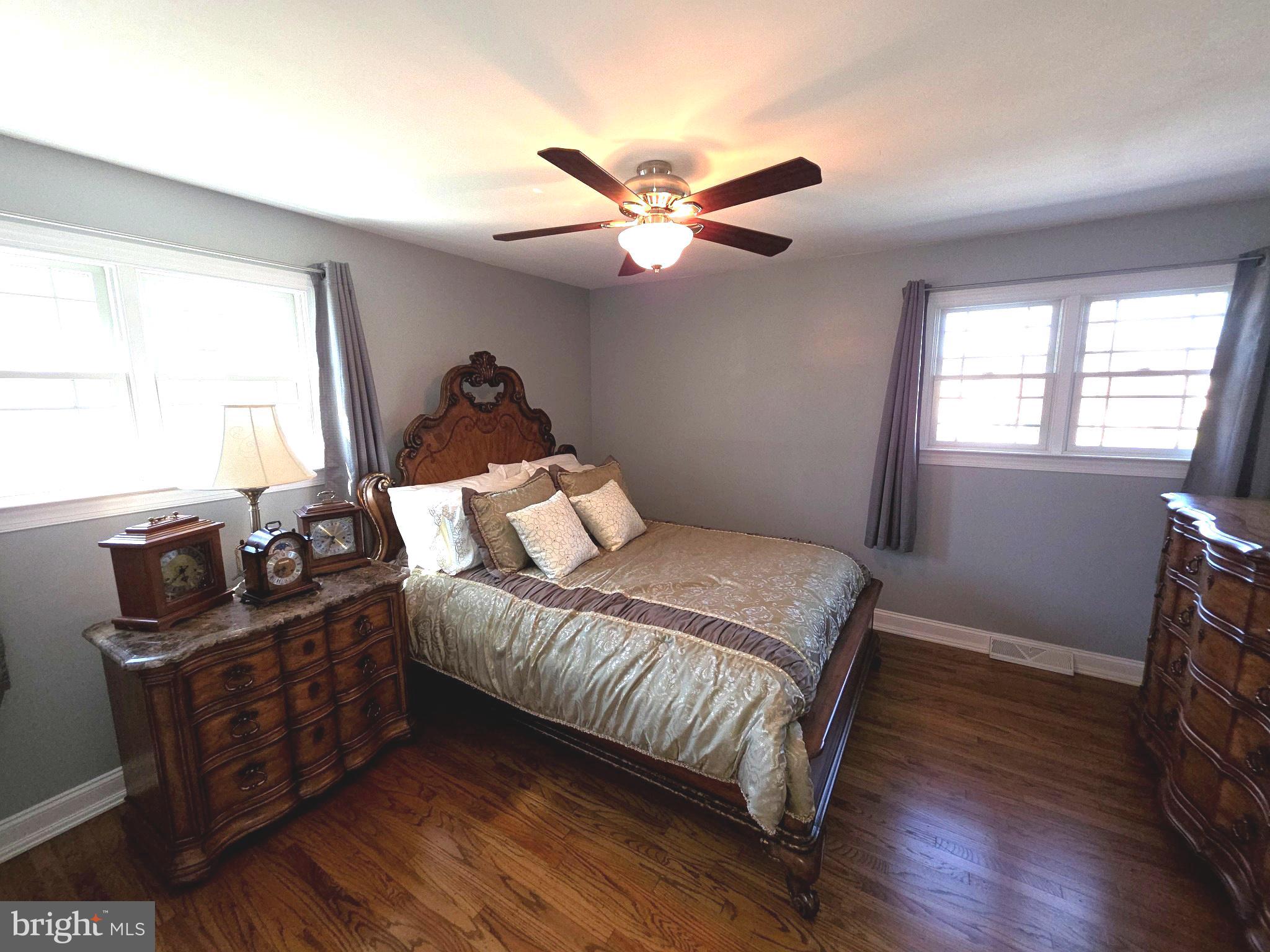 CENTENNIAL HILLS - Residential