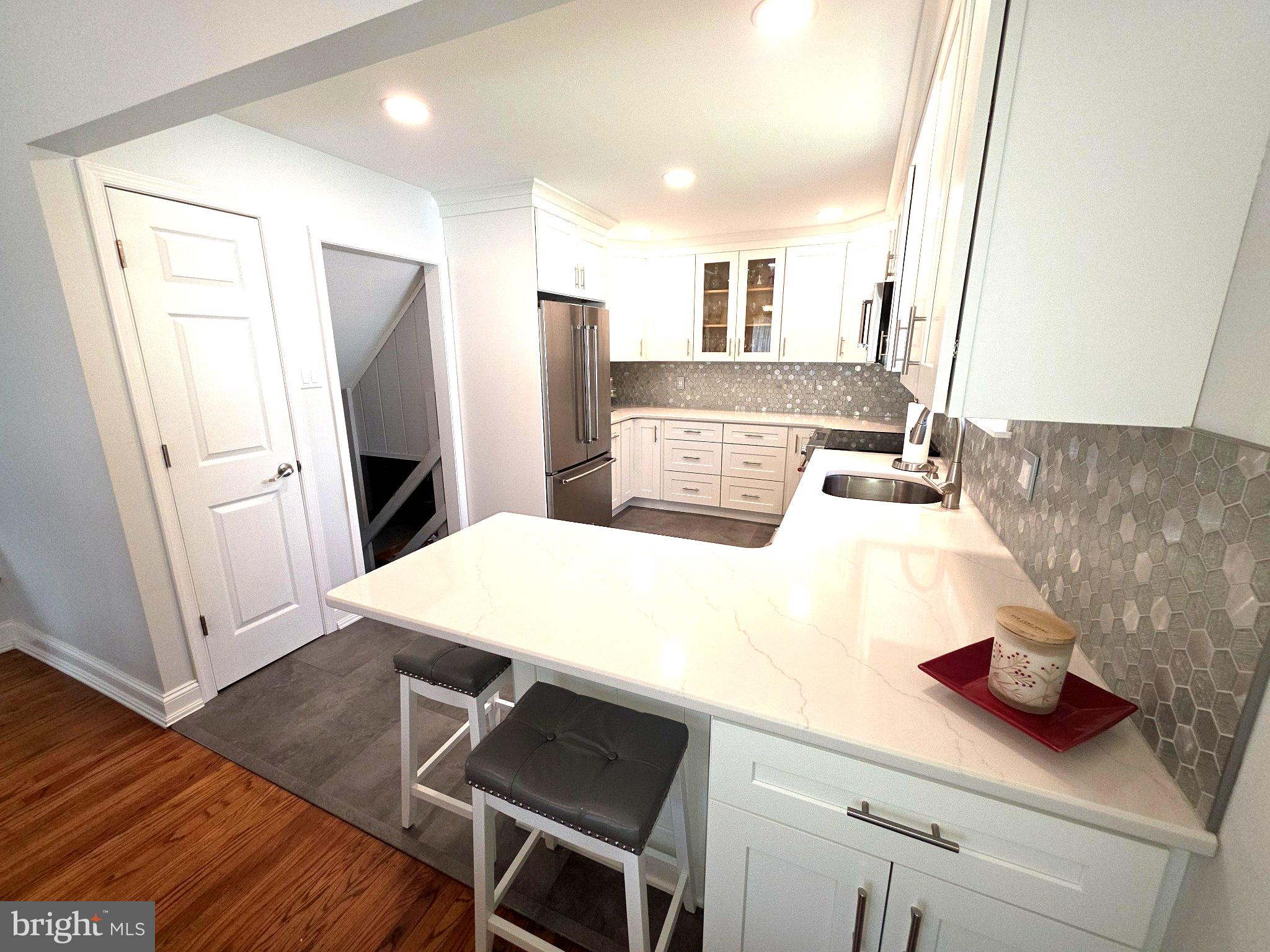 CENTENNIAL HILLS - Residential