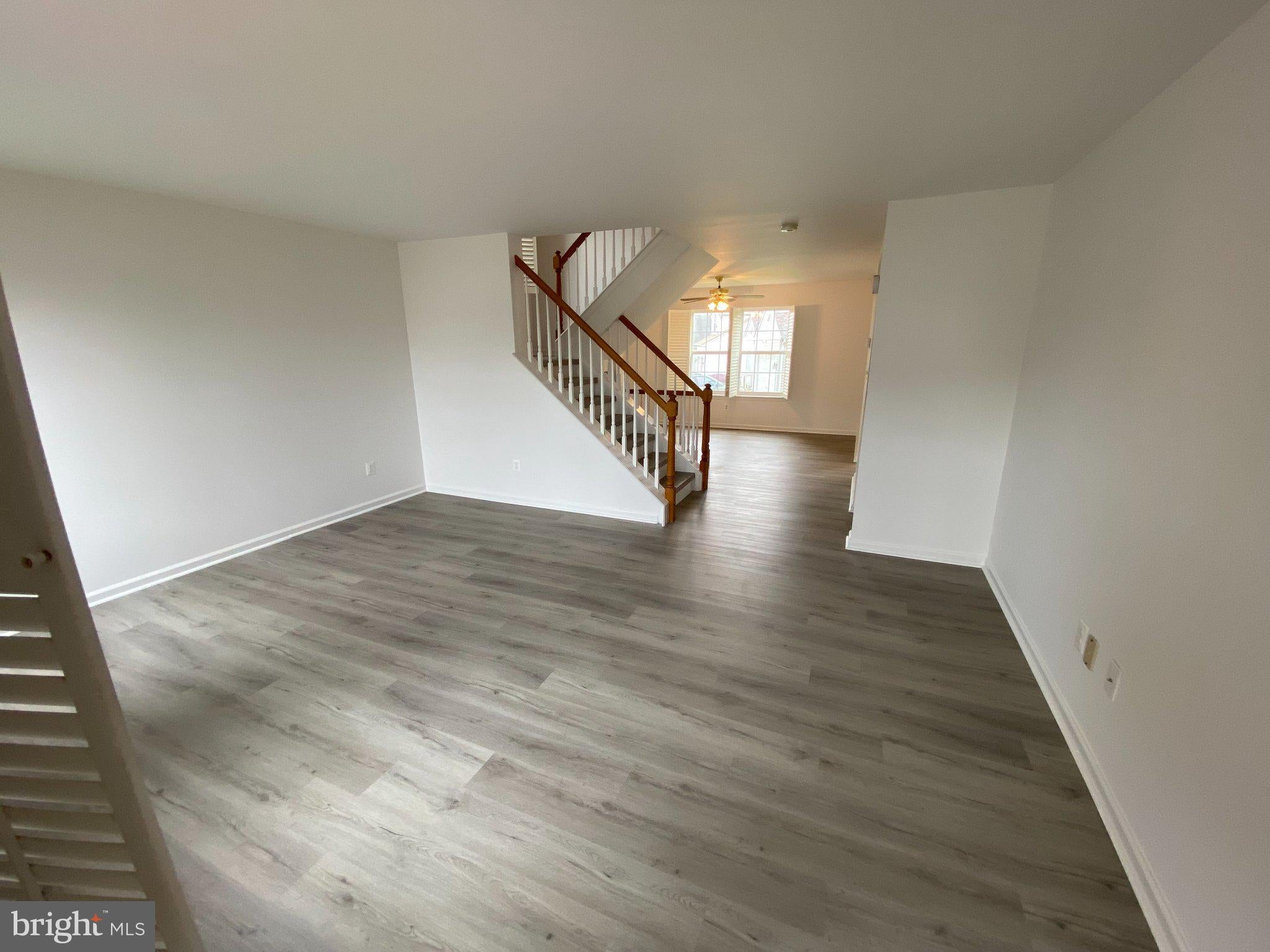 4 GLEN EAGLES ROAD