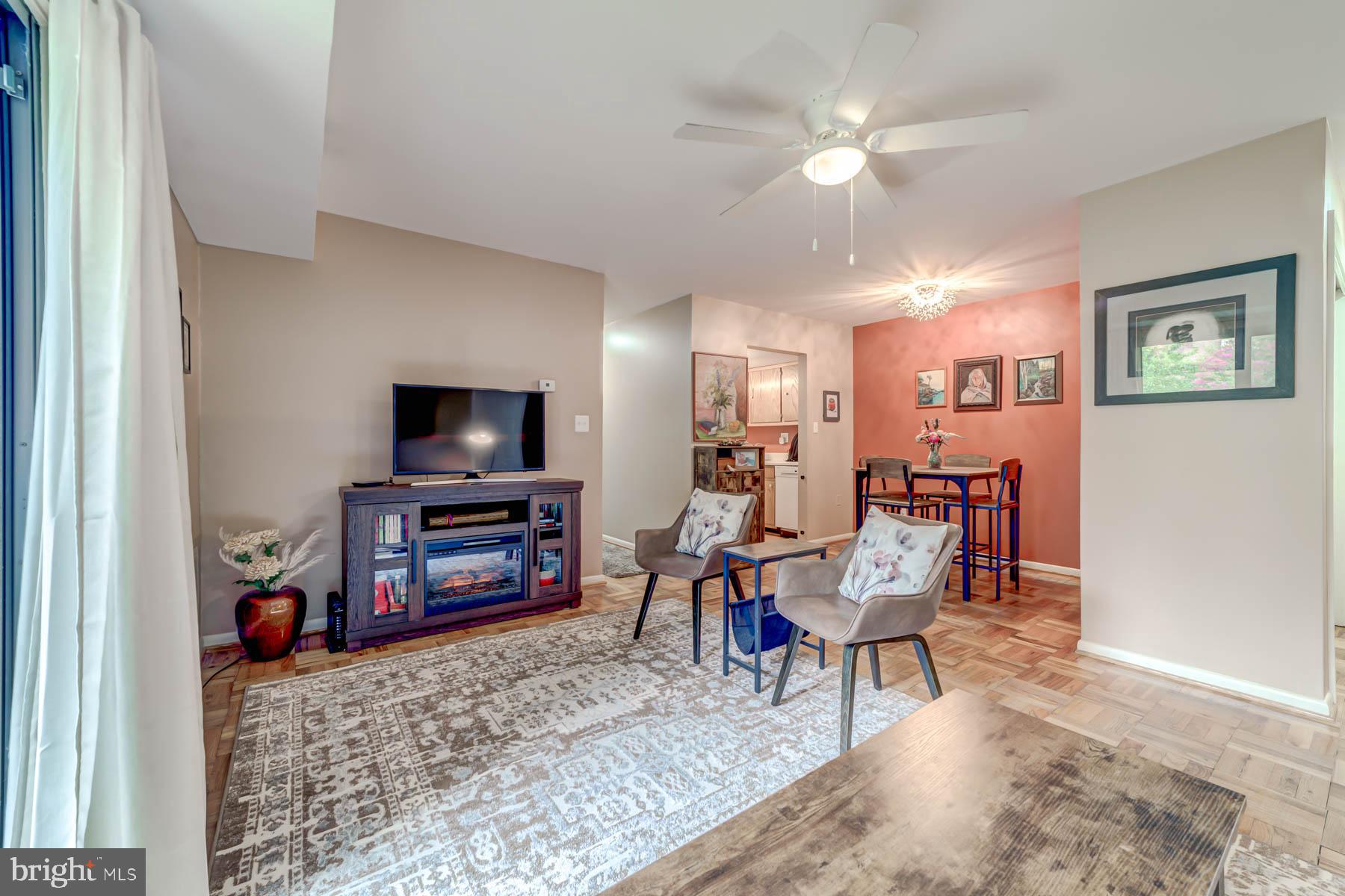 FAIRFAX WEST - Residential