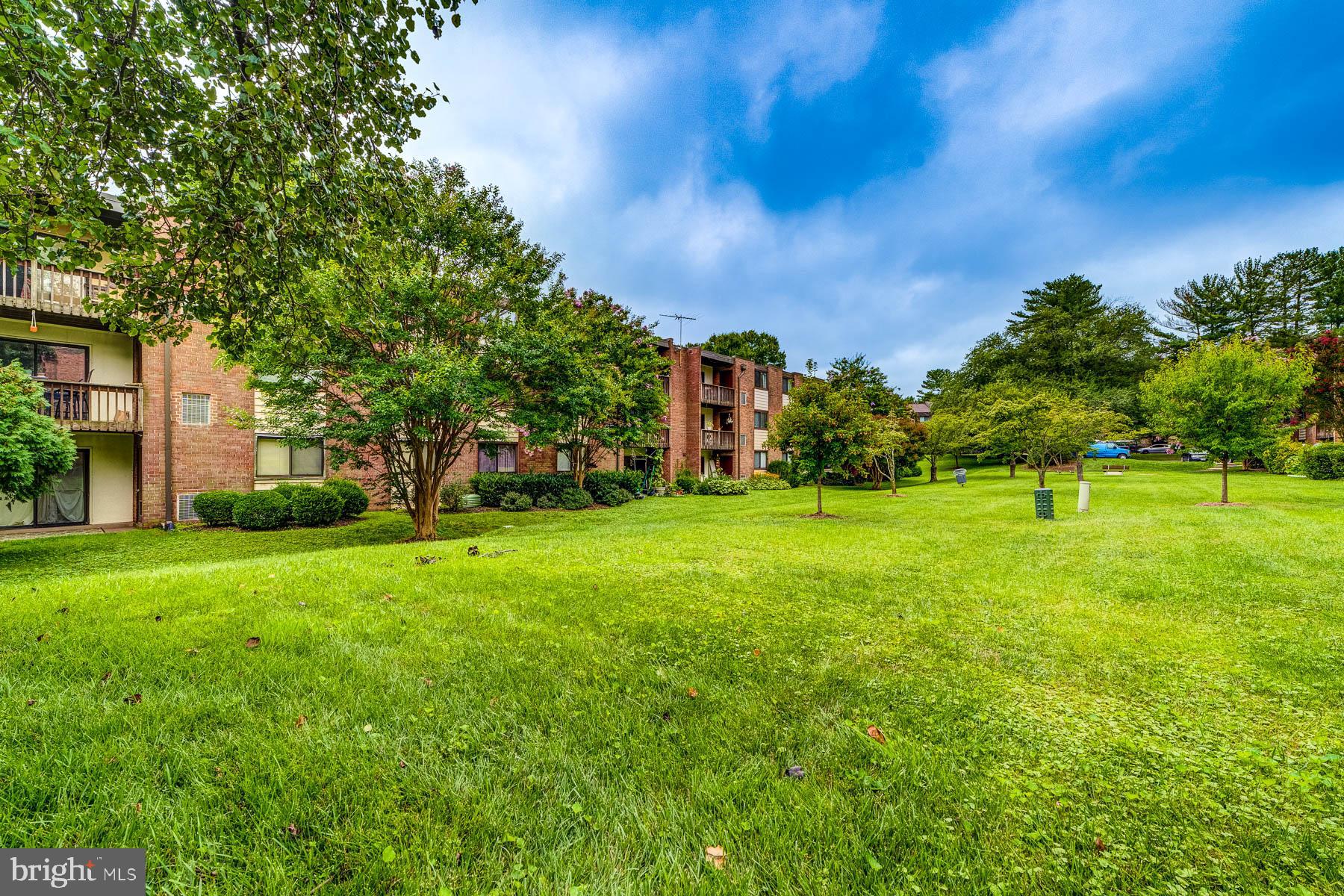 FAIRFAX WEST - Residential