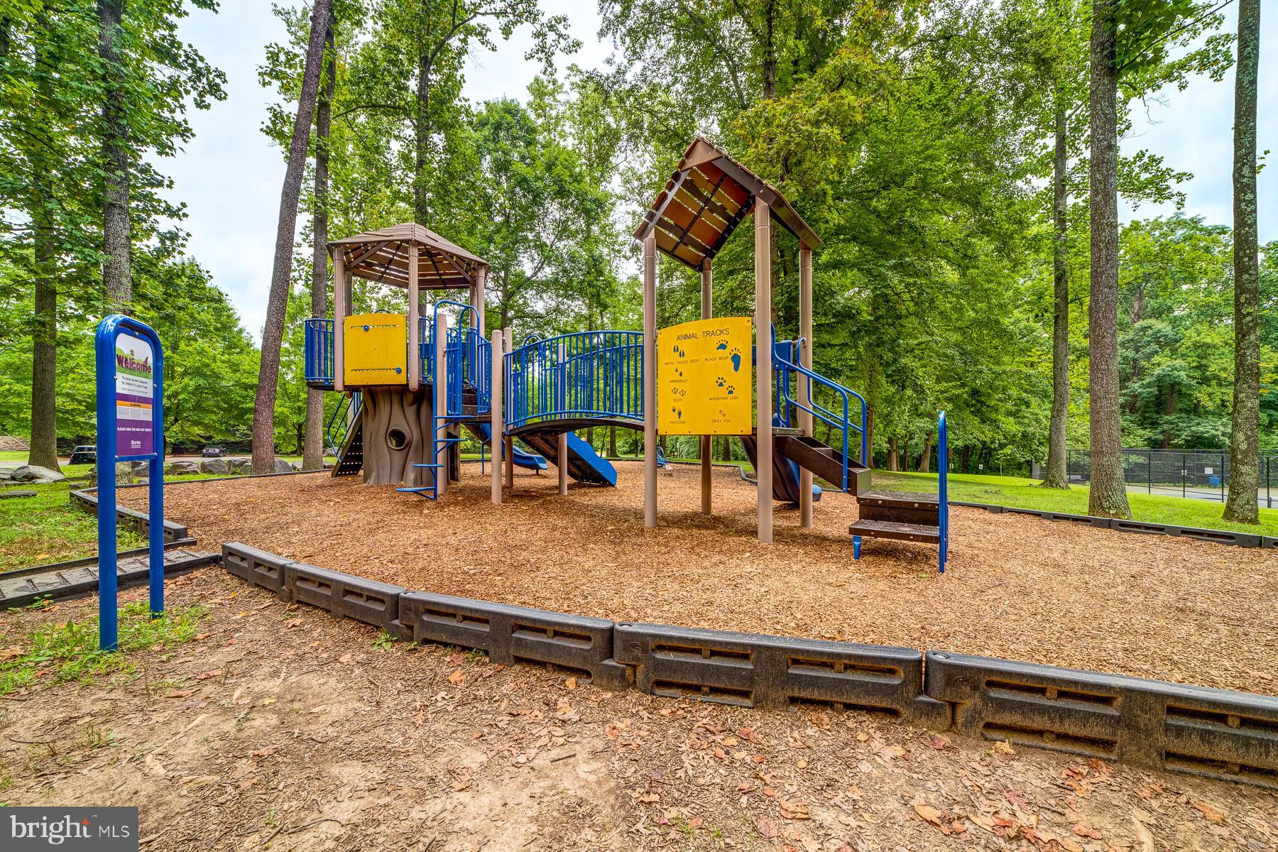 FAIRFAX WEST - Residential