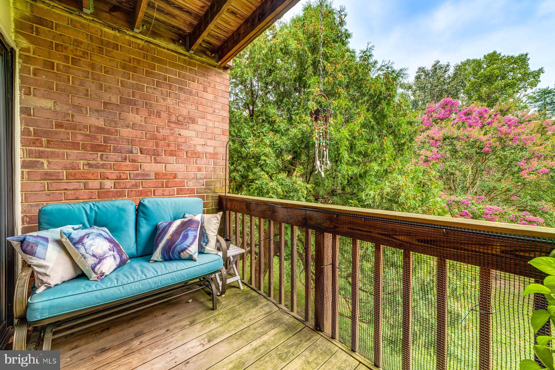 FAIRFAX WEST - Residential