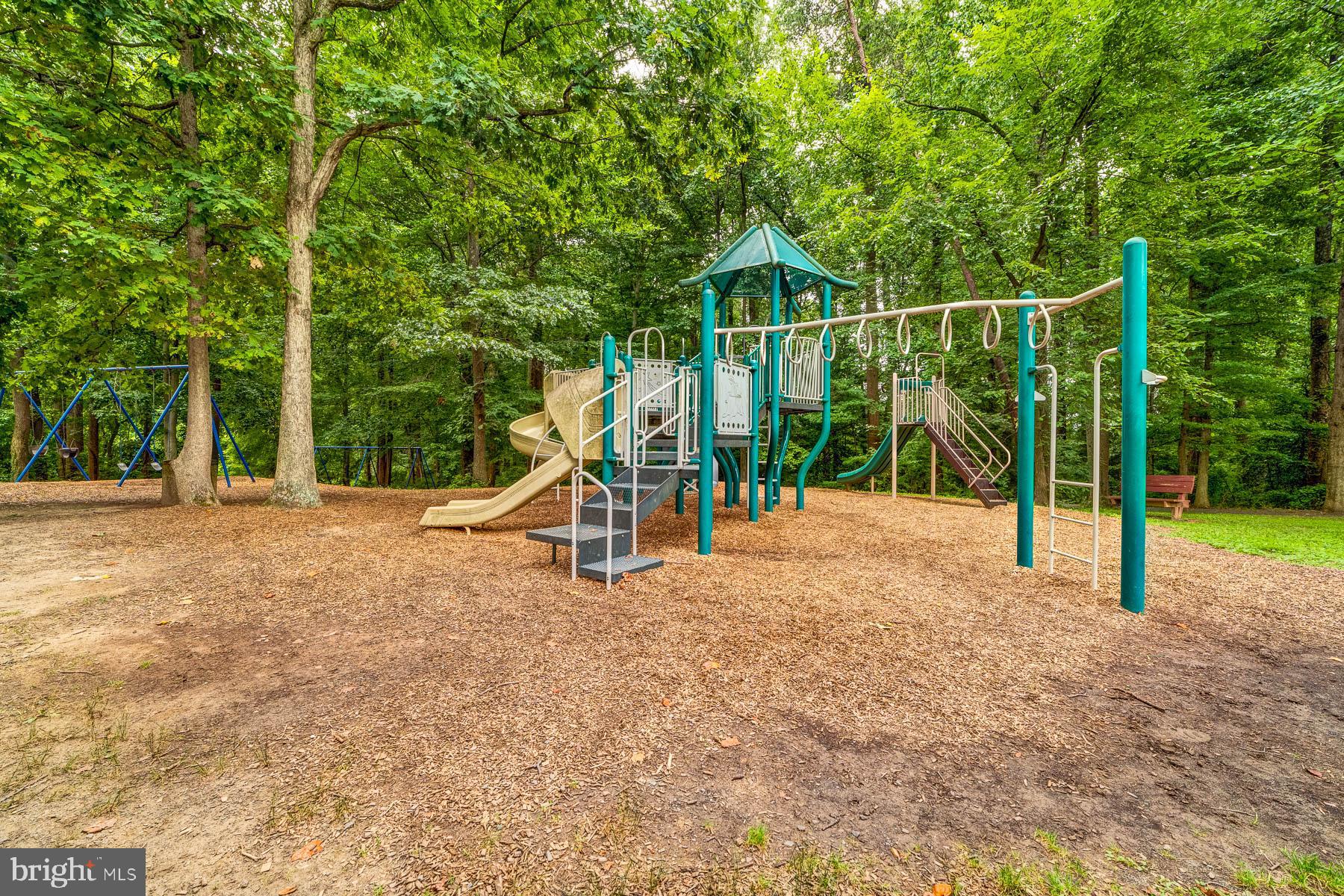 FAIRFAX WEST - Residential