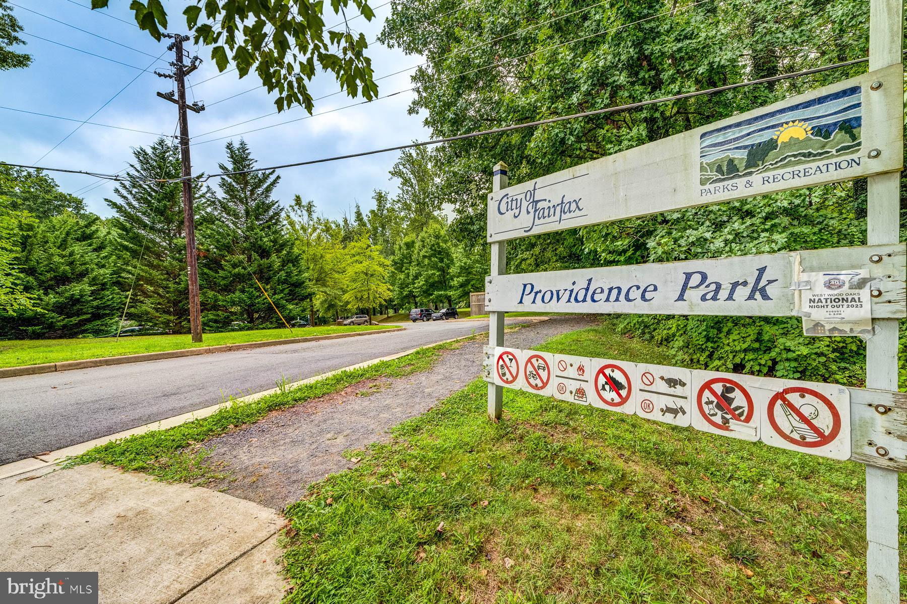 FAIRFAX WEST - Residential