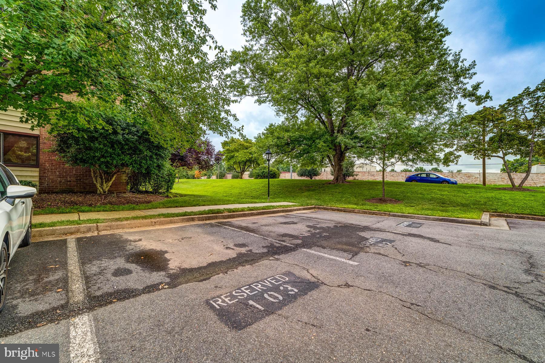 FAIRFAX WEST - Residential