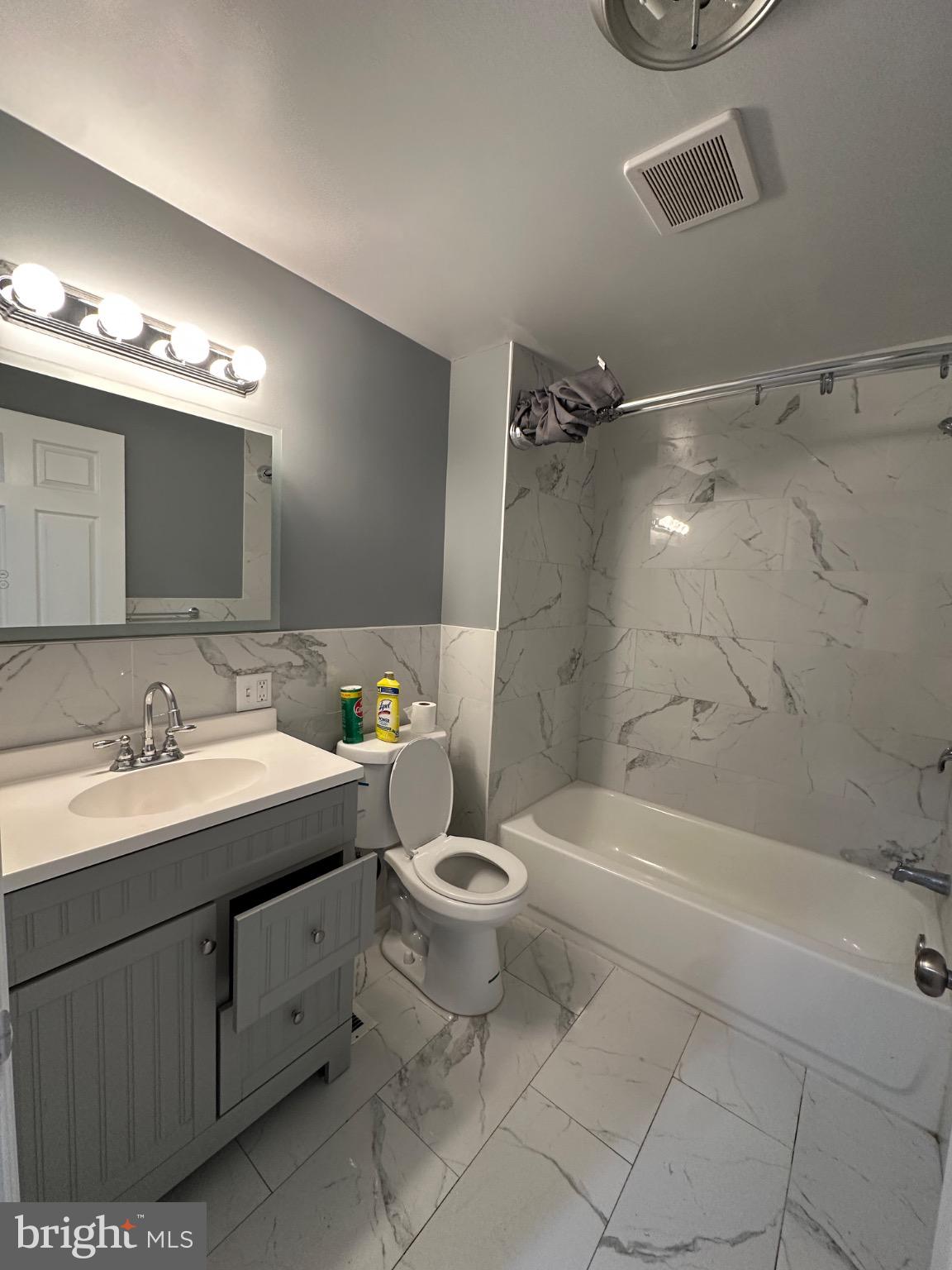 KINGSESSING - Residential