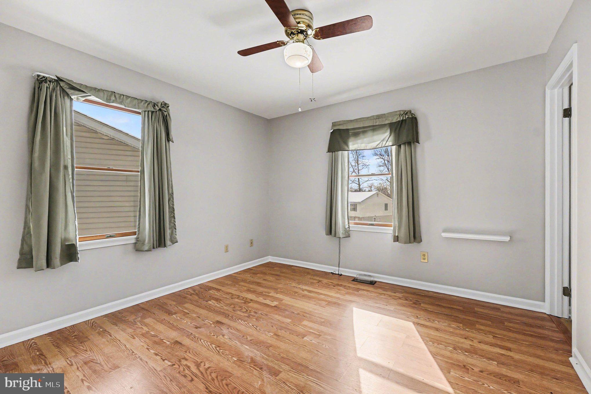 GRAYS HILL - Residential