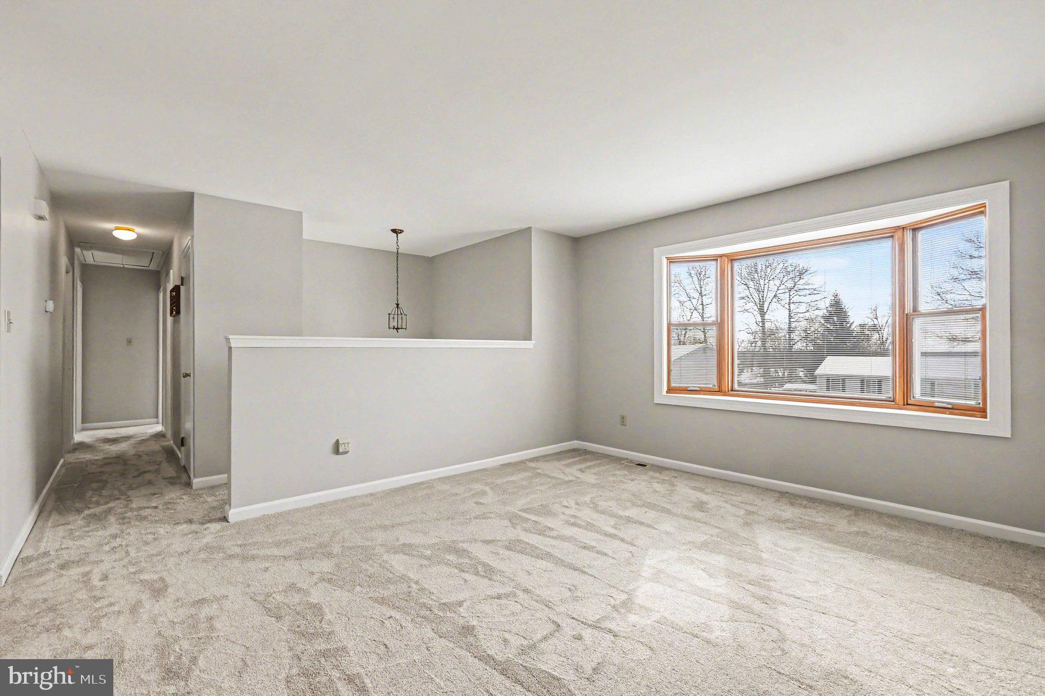 GRAYS HILL - Residential