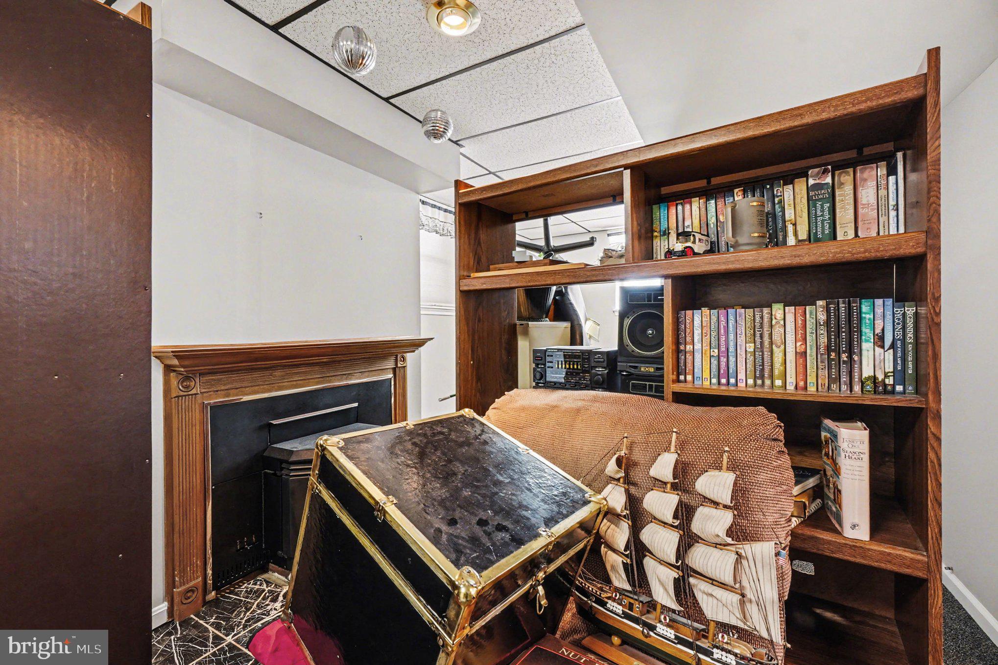 GRAYS HILL - Residential