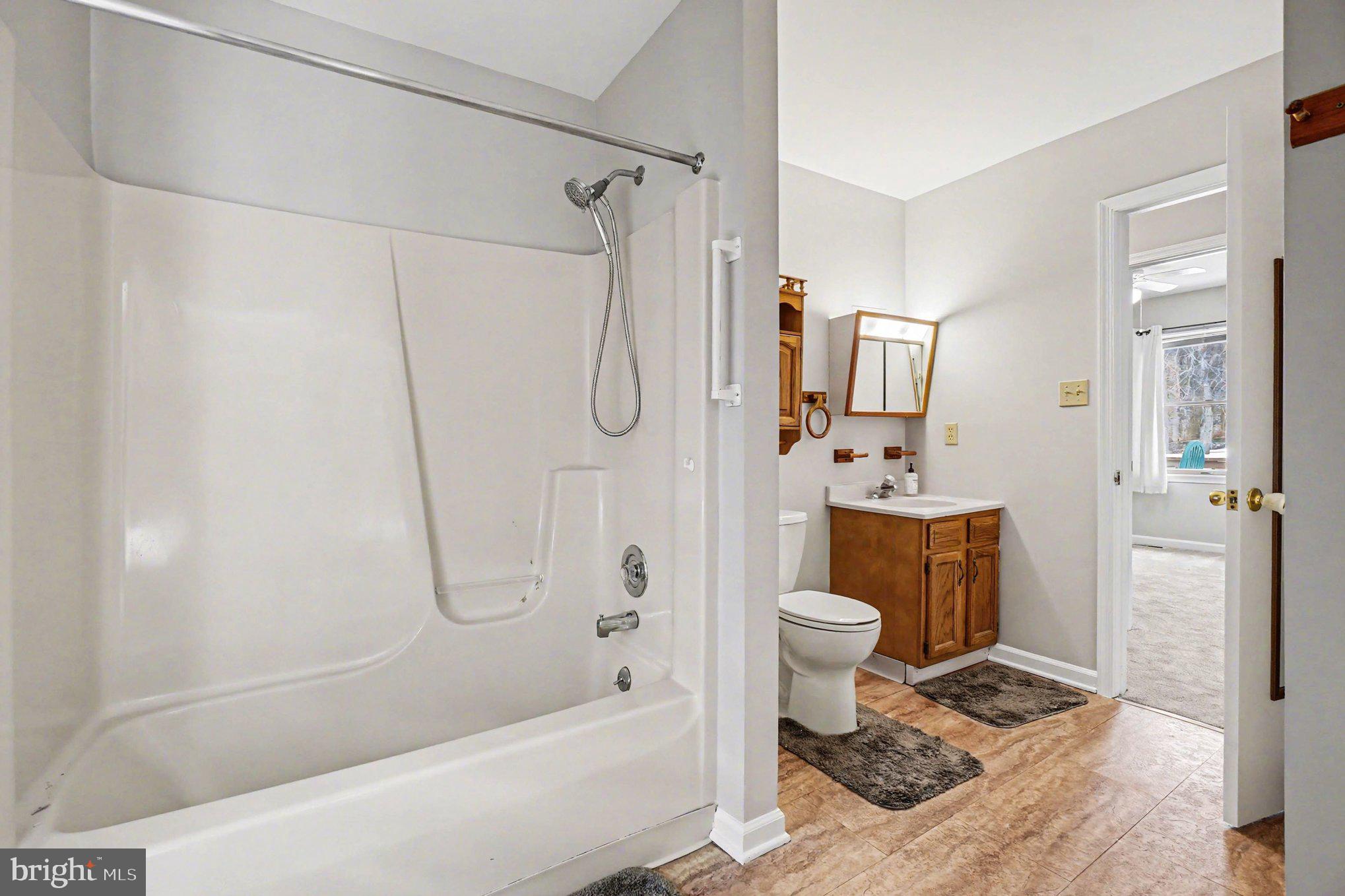 GRAYS HILL - Residential