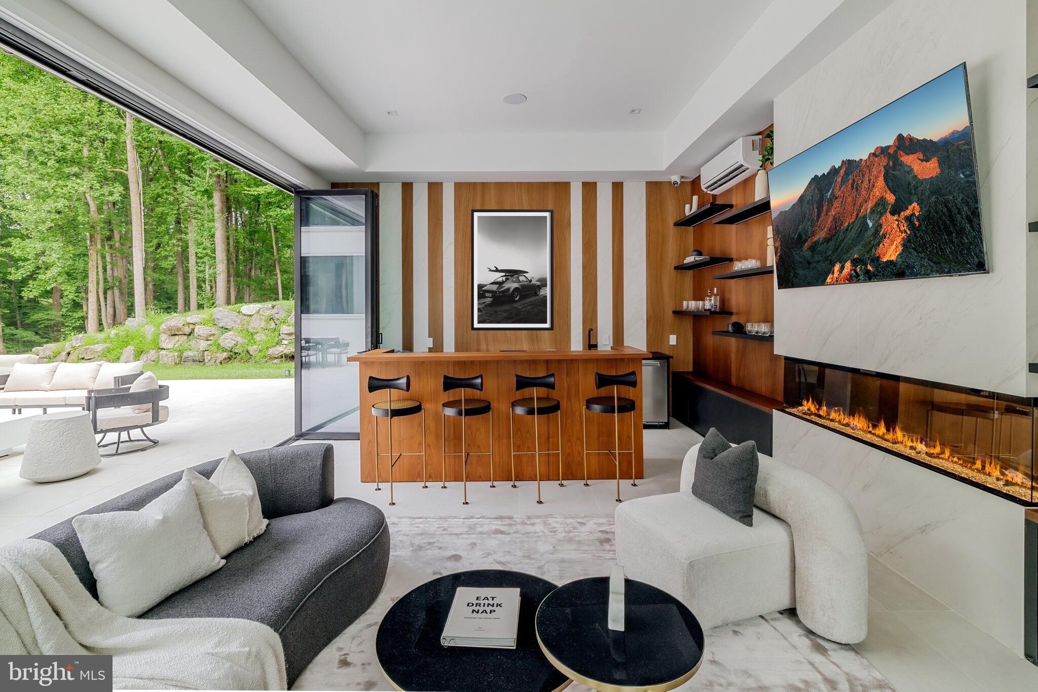 LANGLEY FARMS - Residential