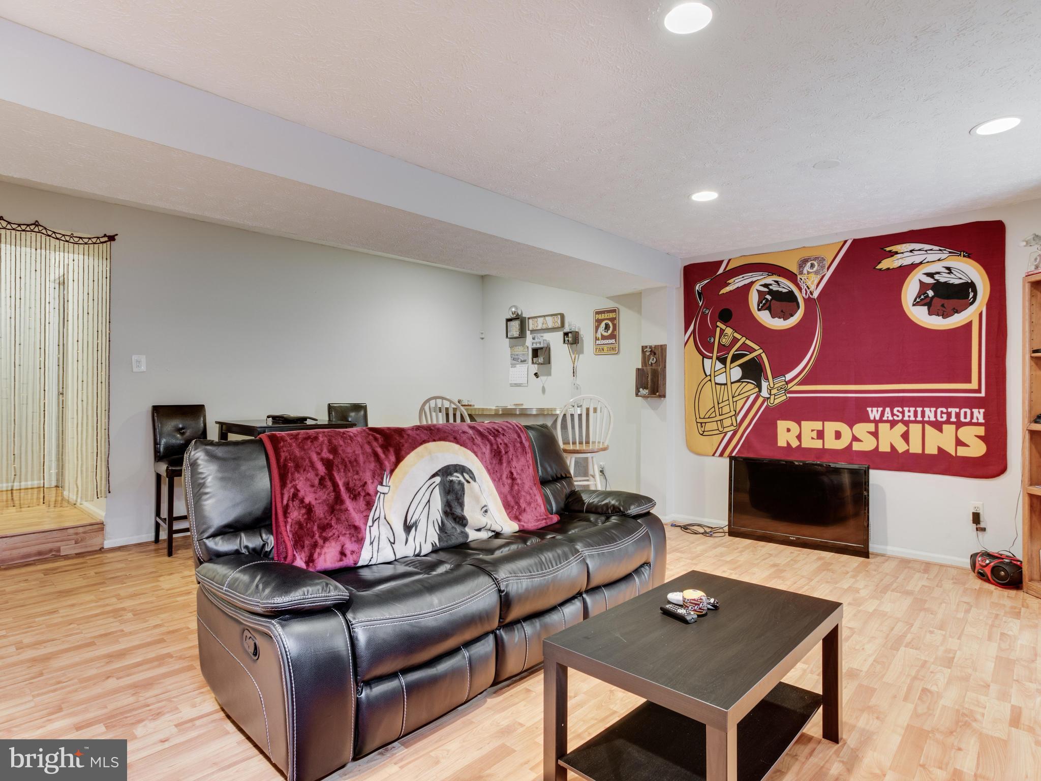 GREEN HOLLY WOODS PLAT T - Residential