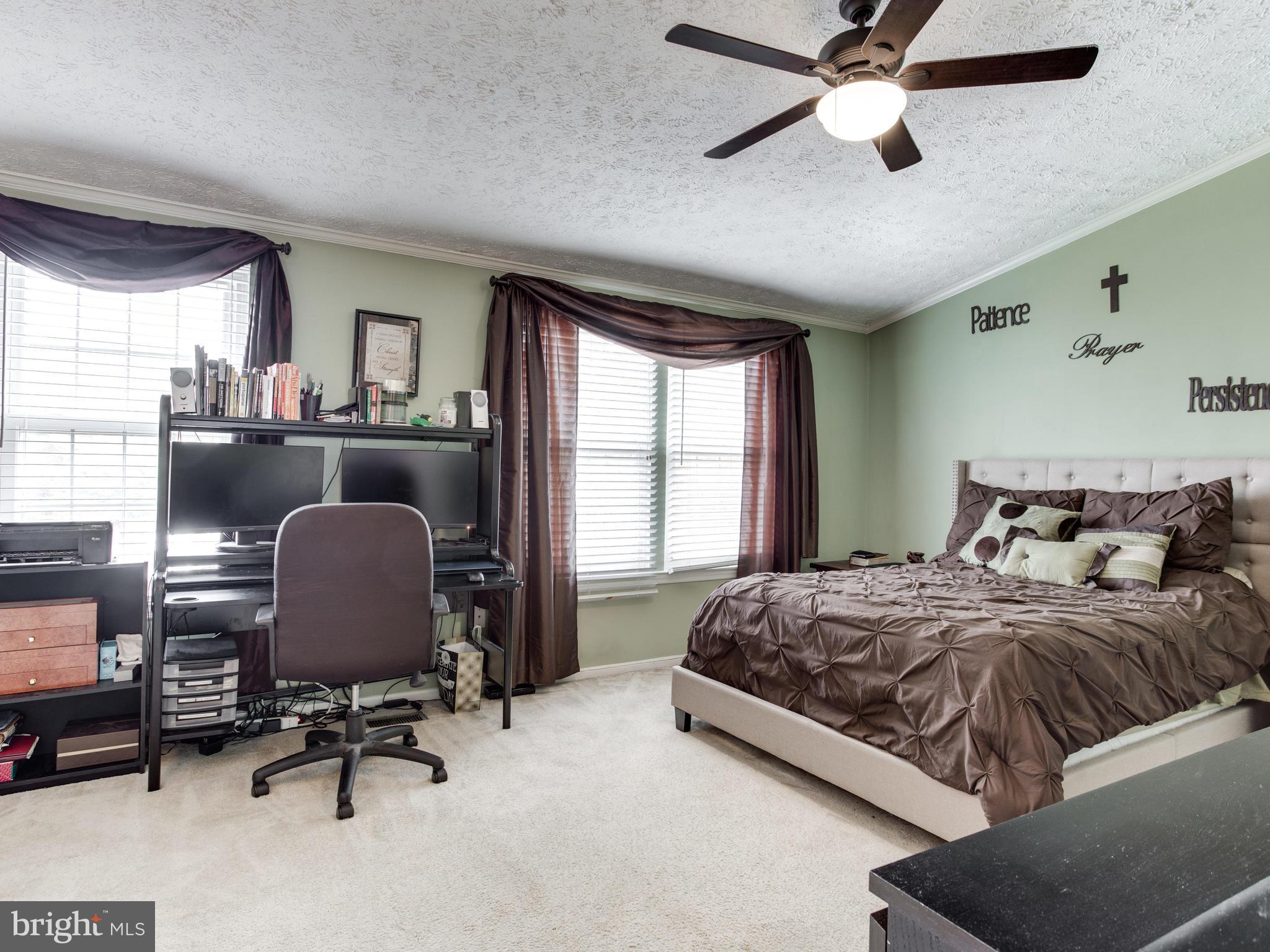 GREEN HOLLY WOODS PLAT T - Residential