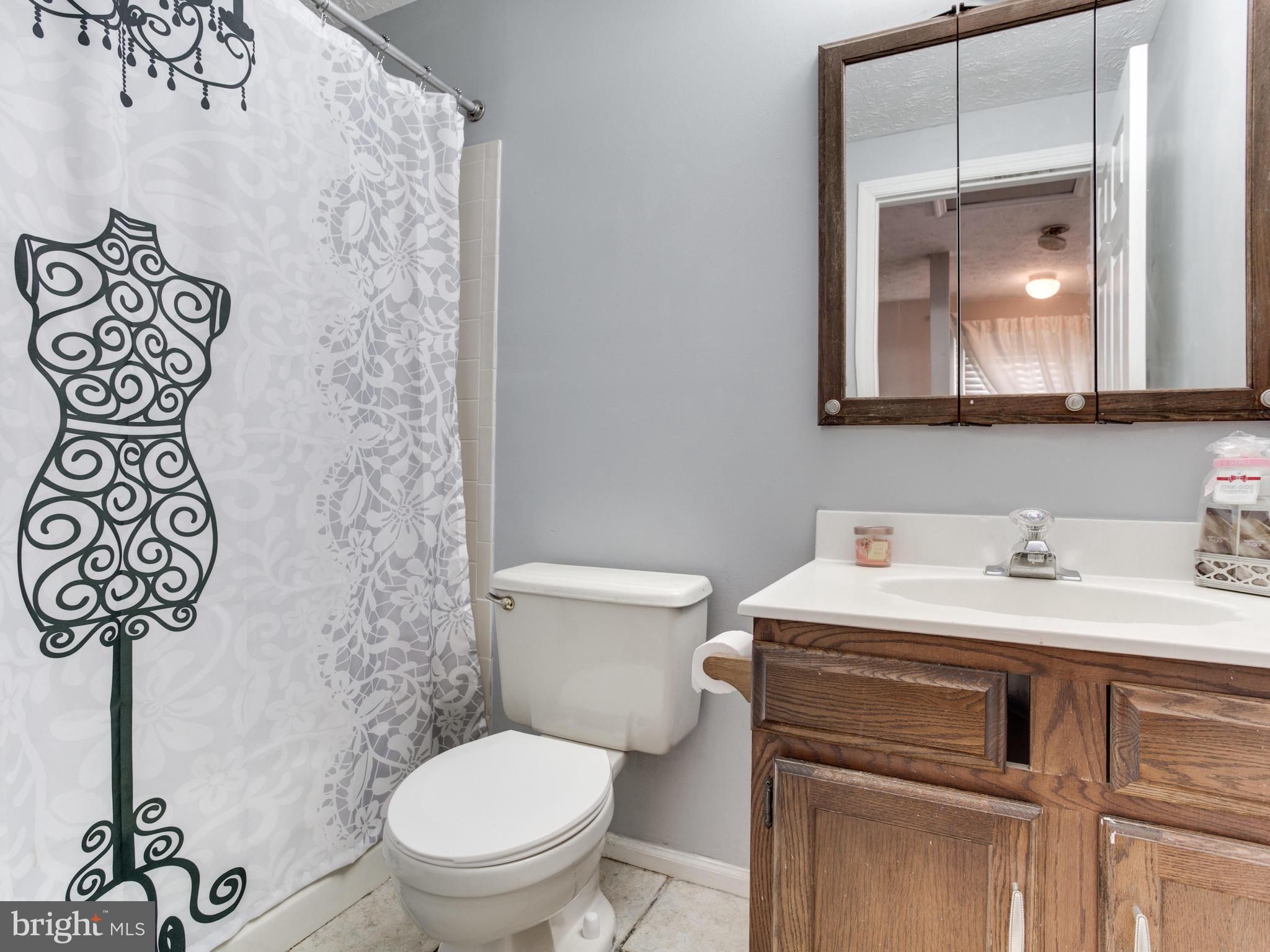 GREEN HOLLY WOODS PLAT T - Residential