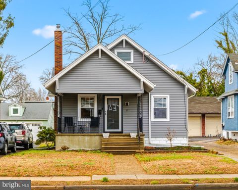 17 W GLOUCESTER PIKE BARRINGTON NJ 08007