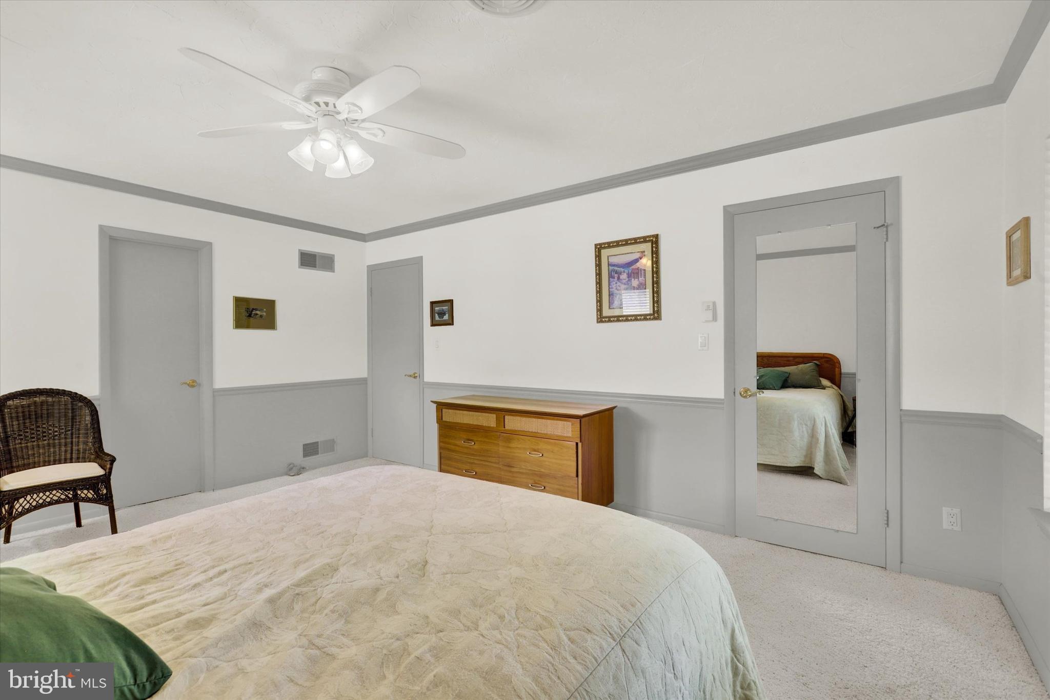 PENN NATIONAL GOLF COURSE COMMUNITY - Residential