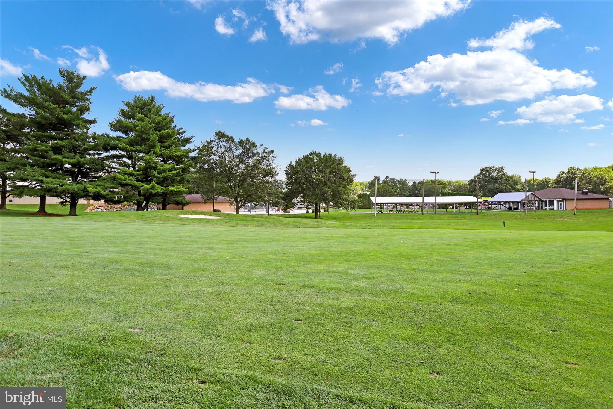 PENN NATIONAL GOLF COURSE COMMUNITY - Residential