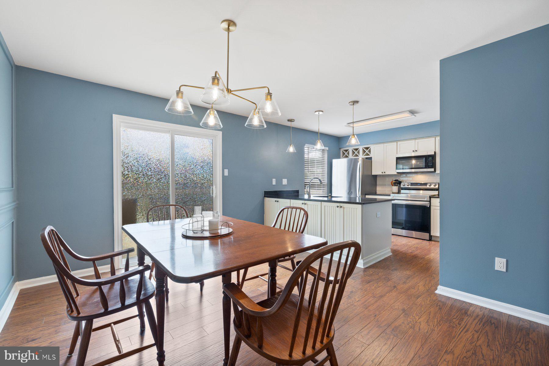 LONGMEAD - Residential