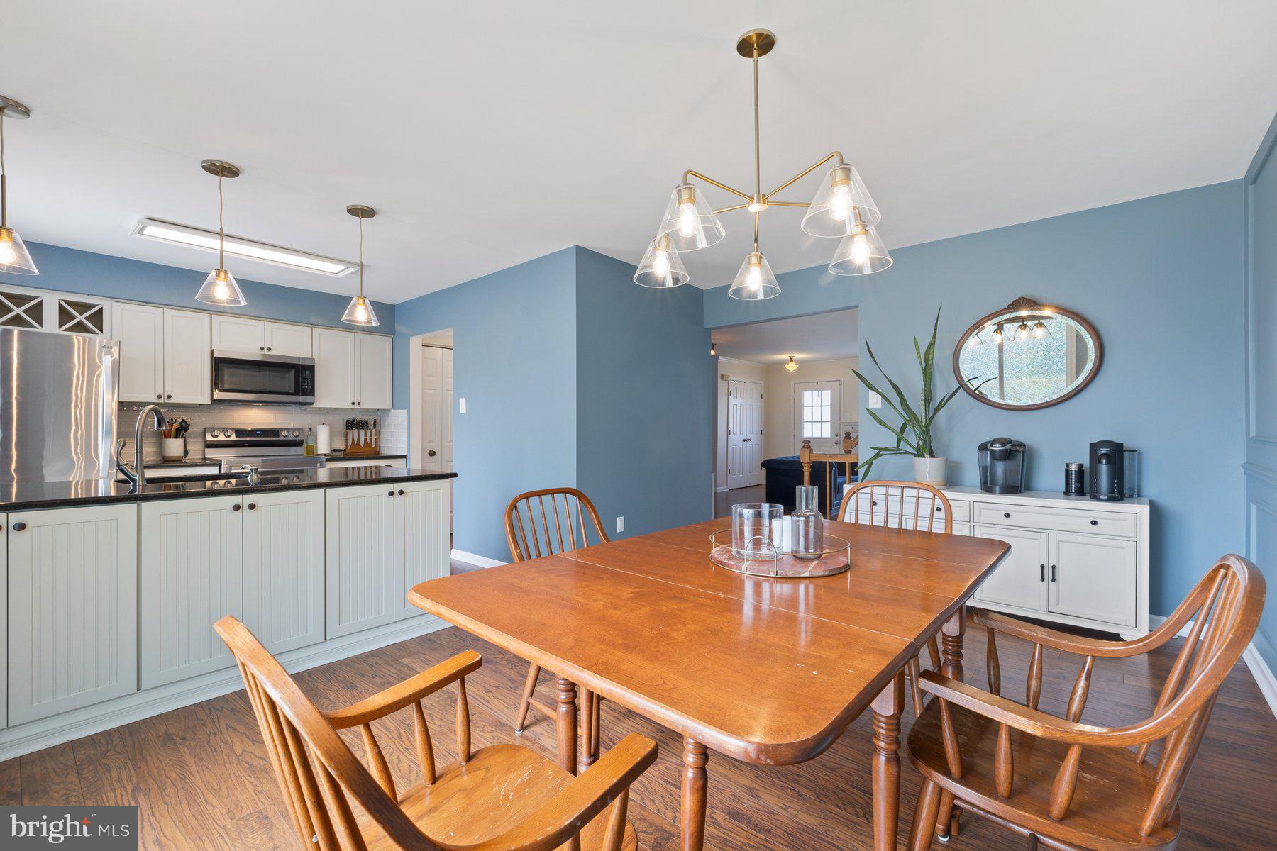 LONGMEAD - Residential