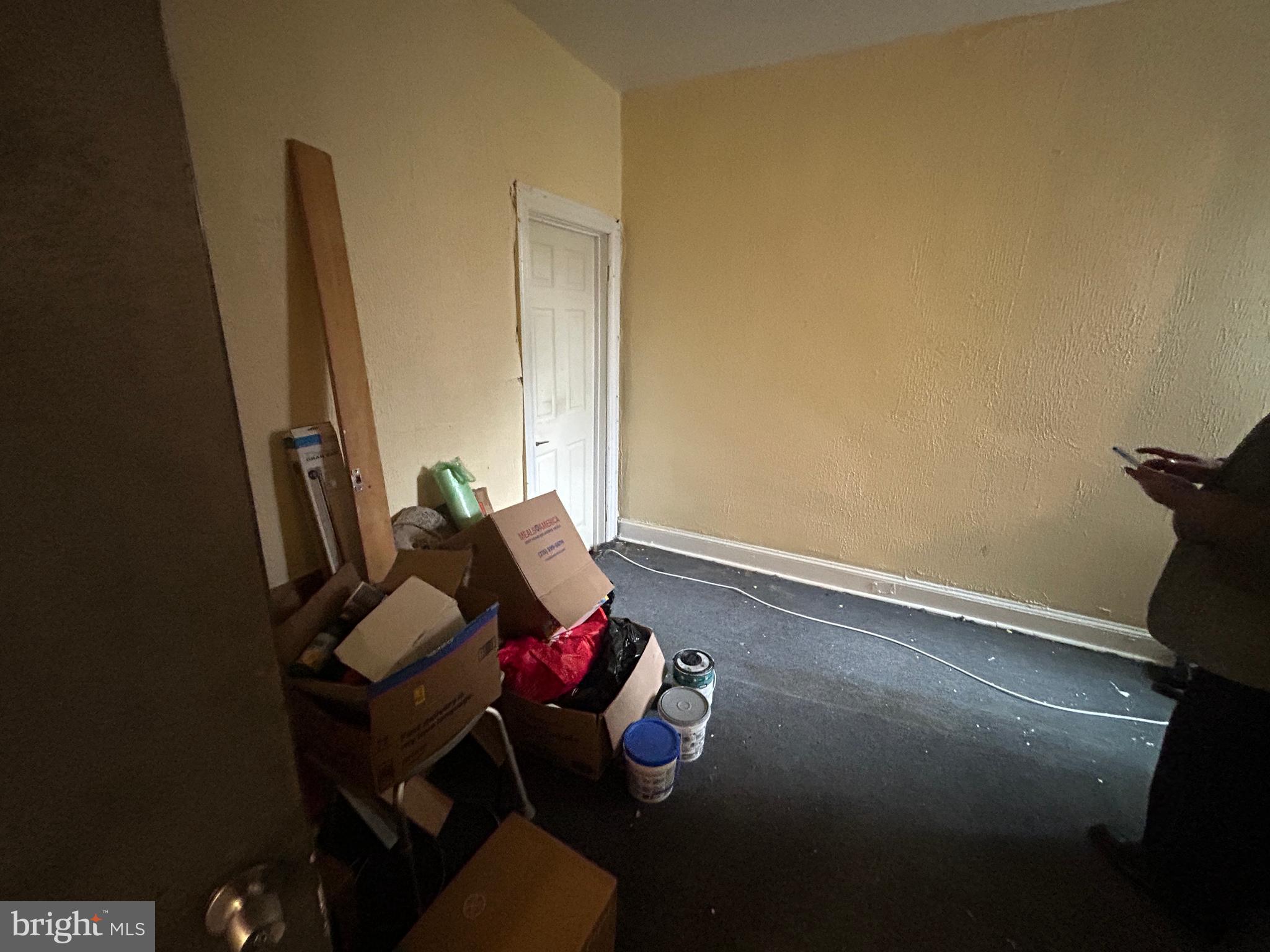 HUNTING PARK - Residential Income