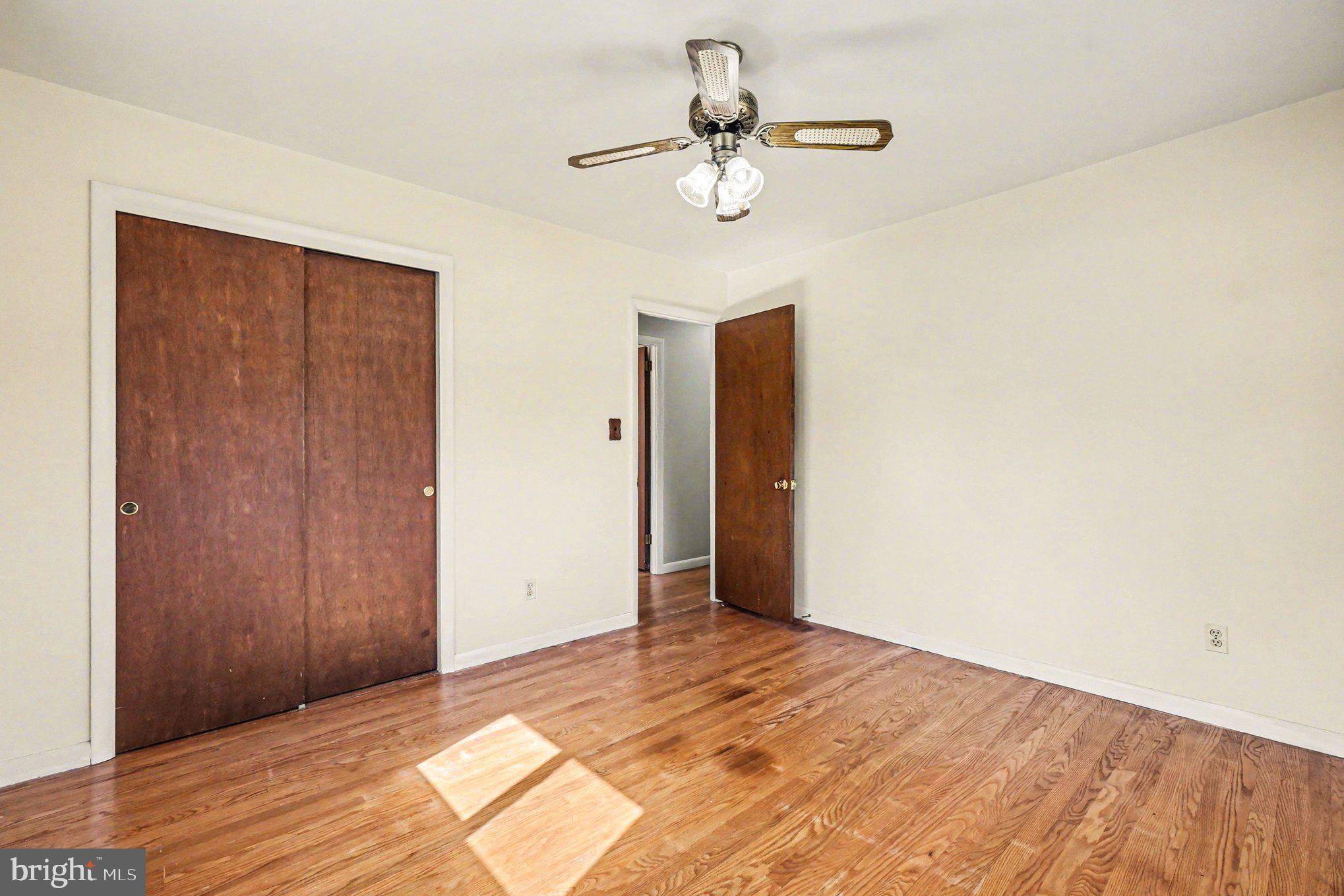 COLONIAL ACRES - Residential