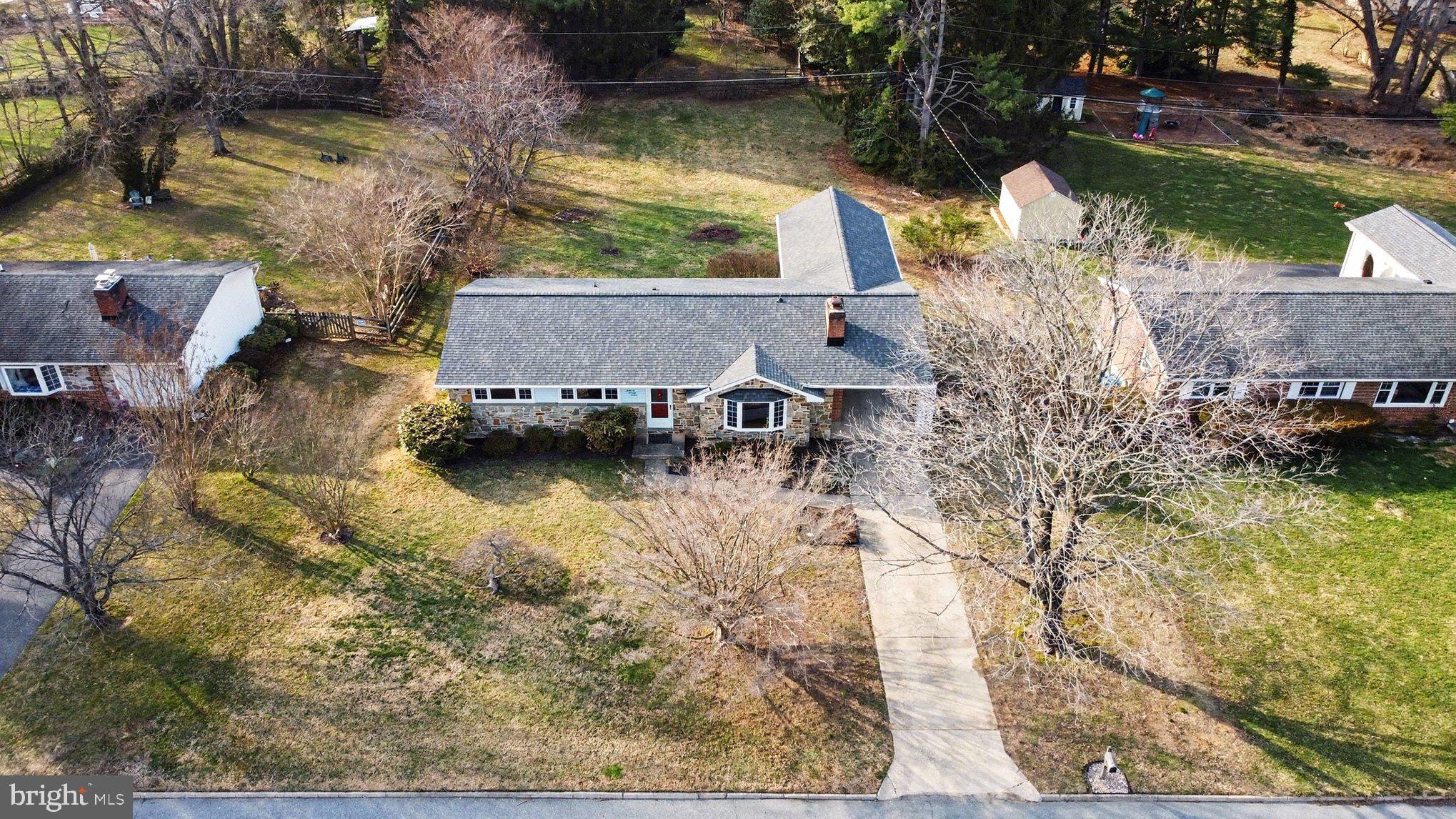 COLONIAL ACRES - Residential