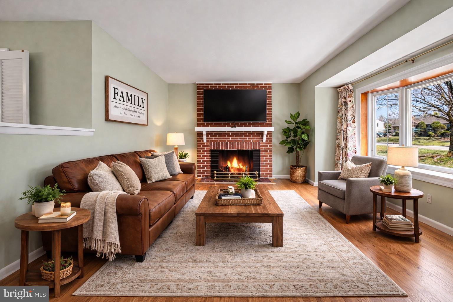 COLONIAL ACRES - Residential