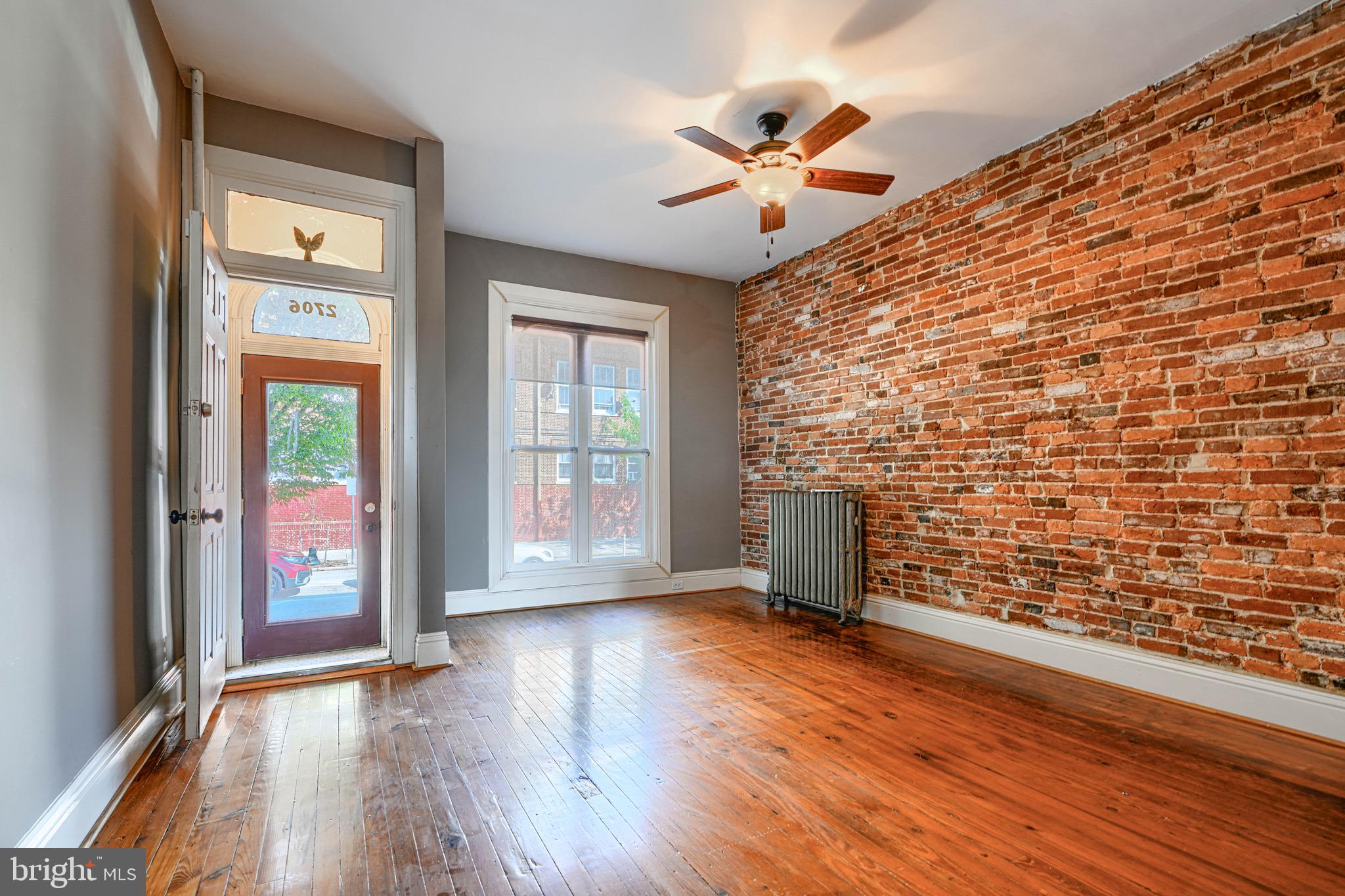 CHARLES VILLAGE - Residential