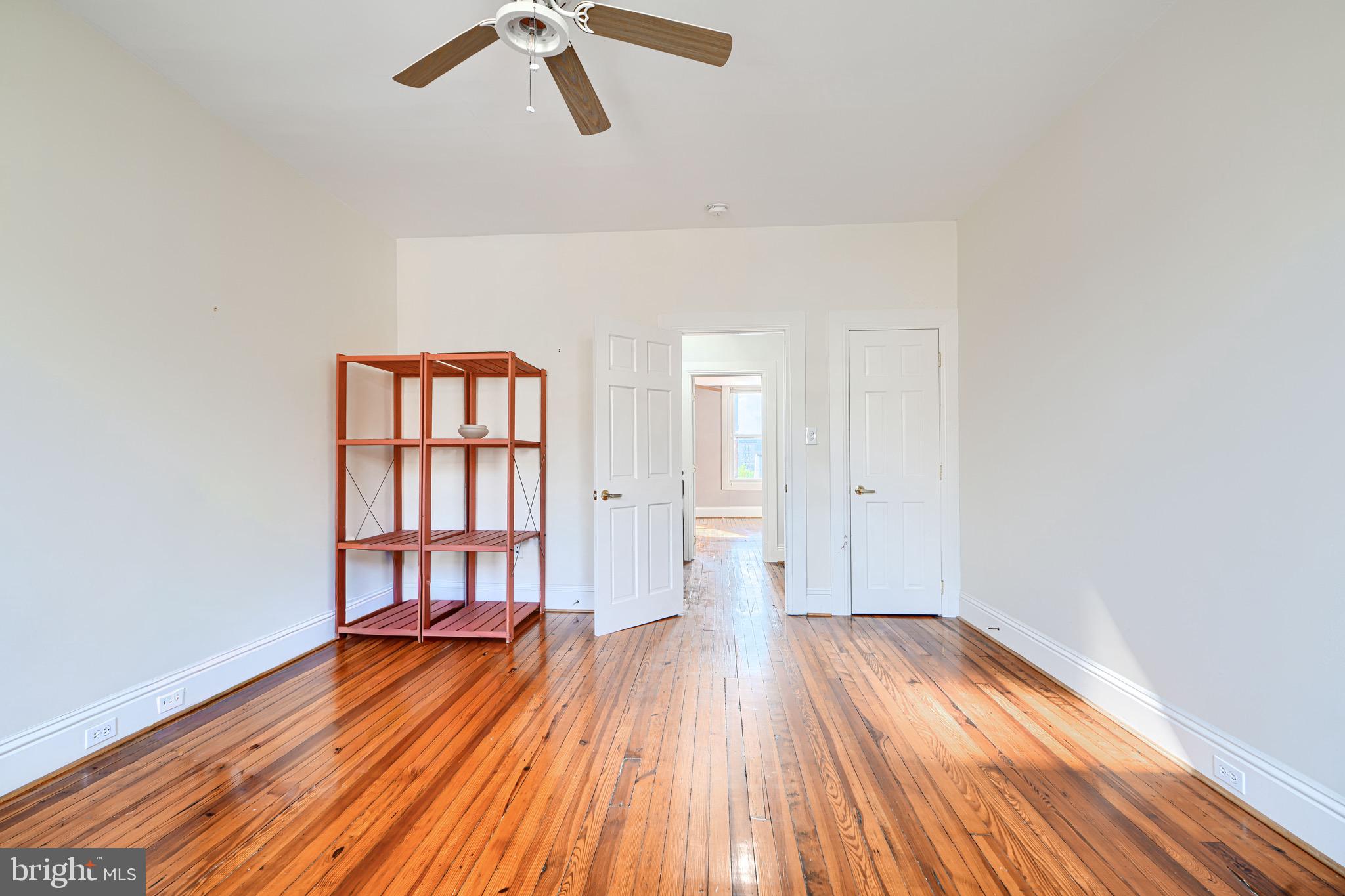 CHARLES VILLAGE - Residential