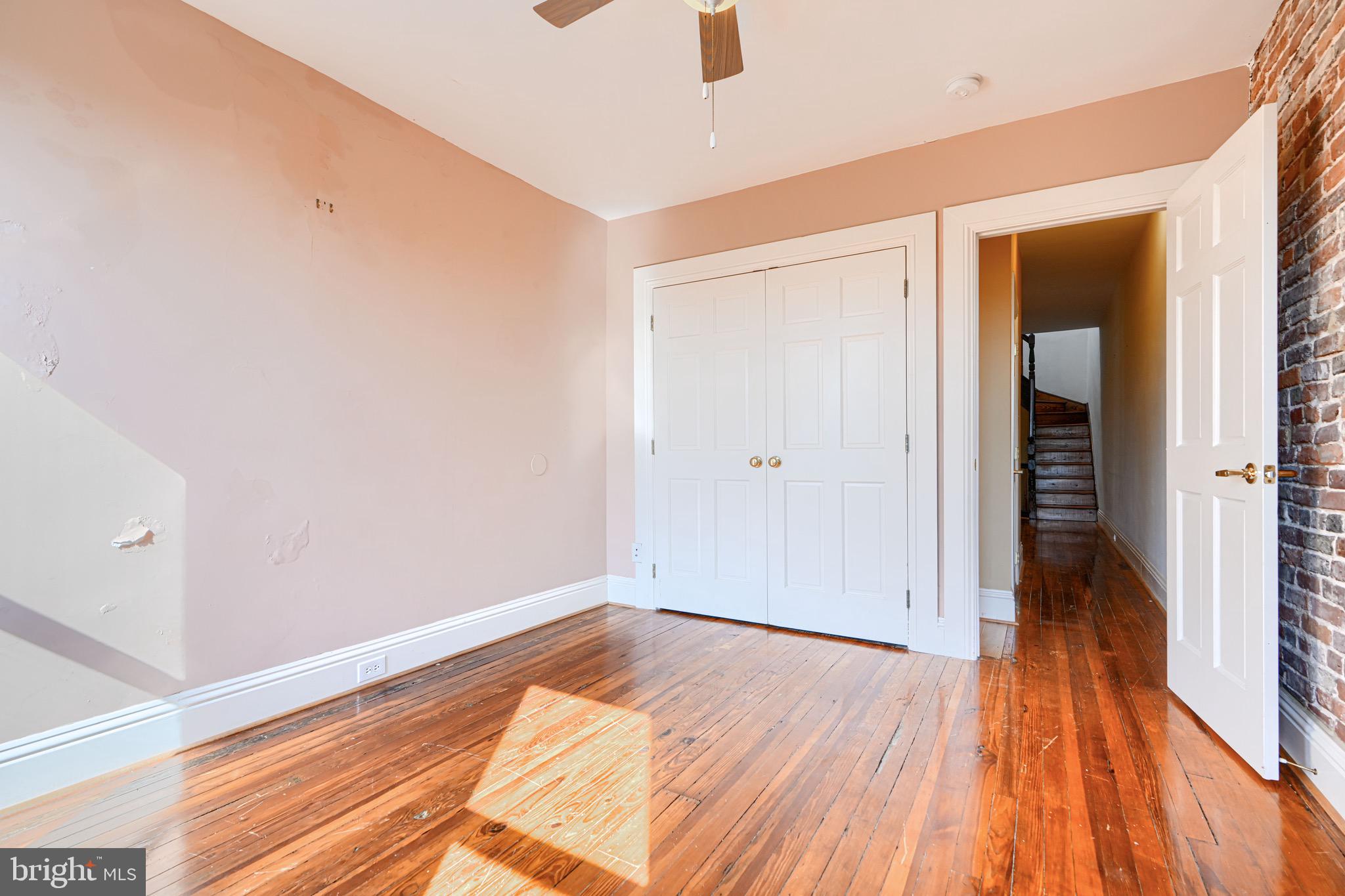 CHARLES VILLAGE - Residential