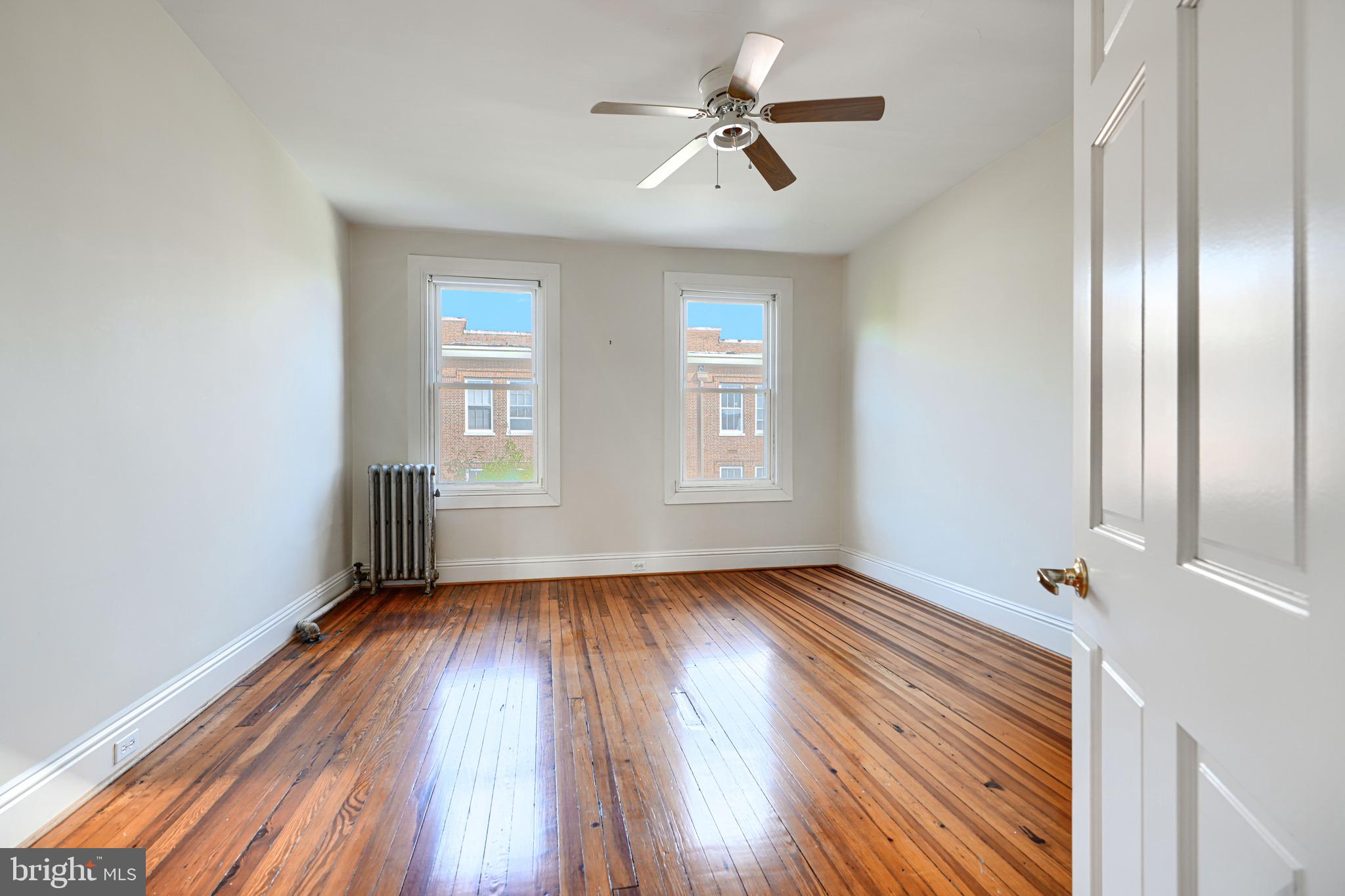 CHARLES VILLAGE - Residential