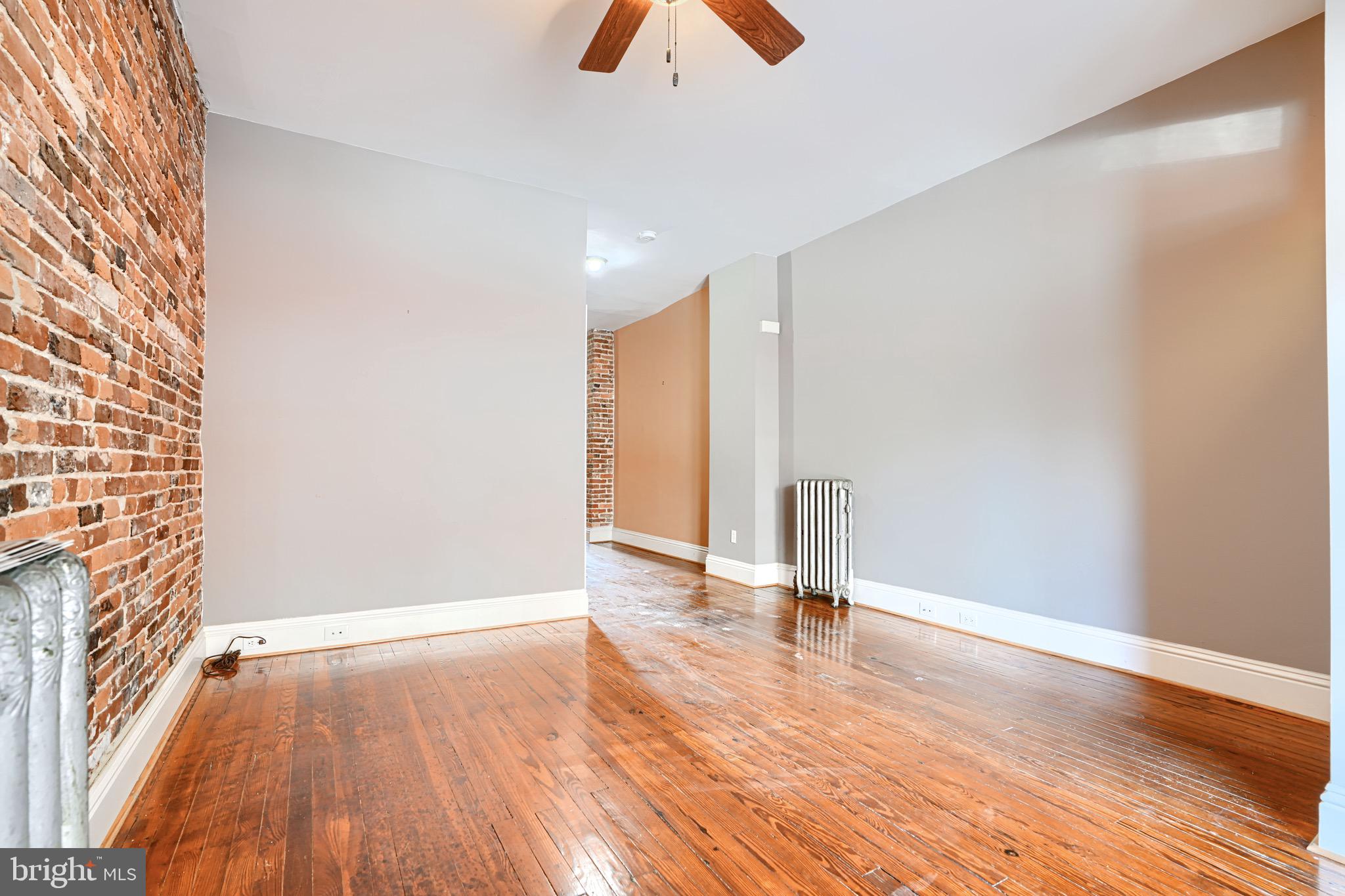 CHARLES VILLAGE - Residential