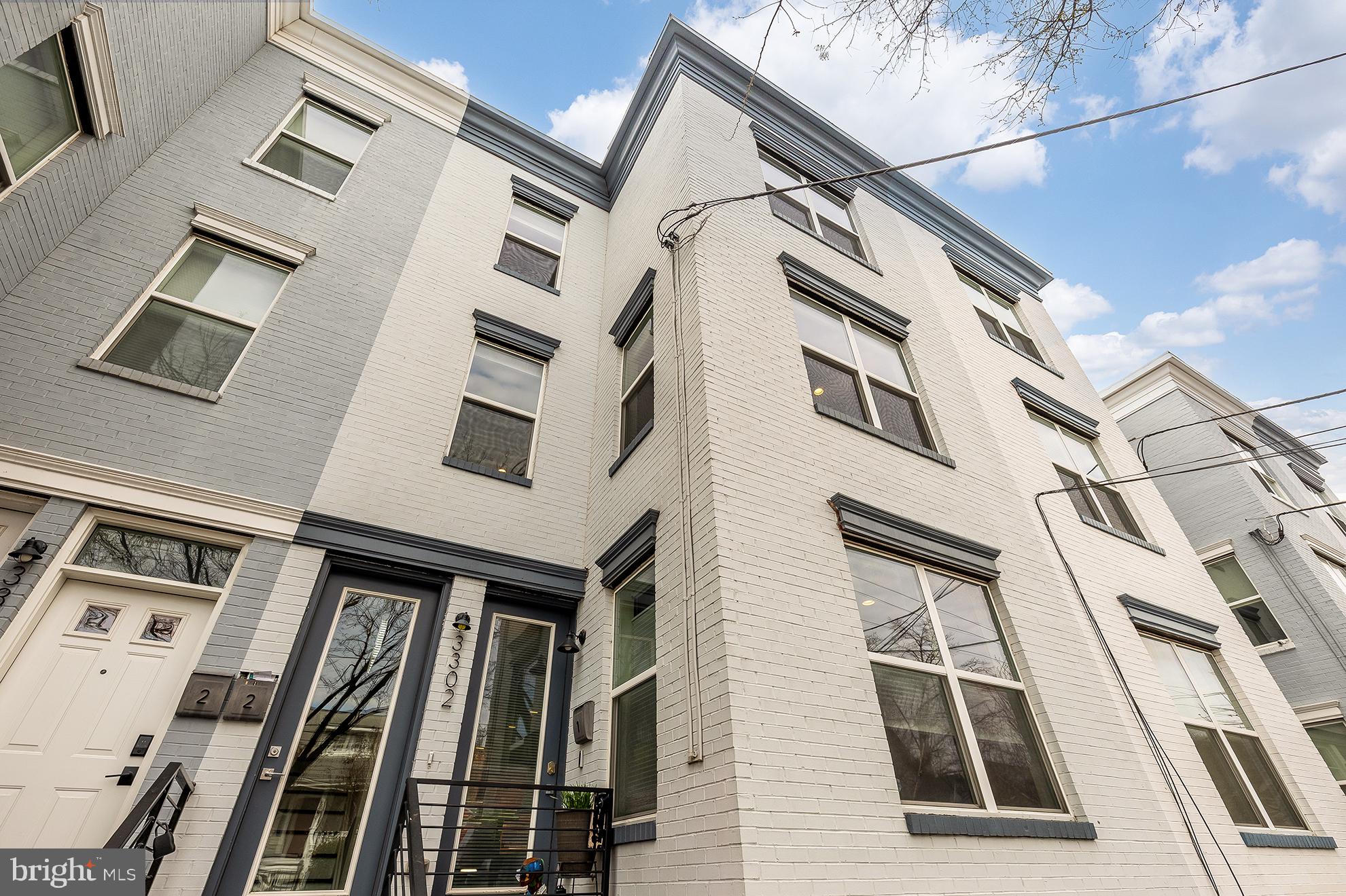 3302 9TH STREET NE 2