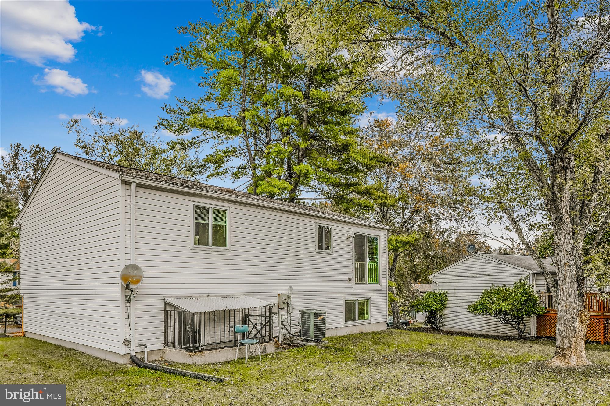 CONNEMARA HILLS - Residential