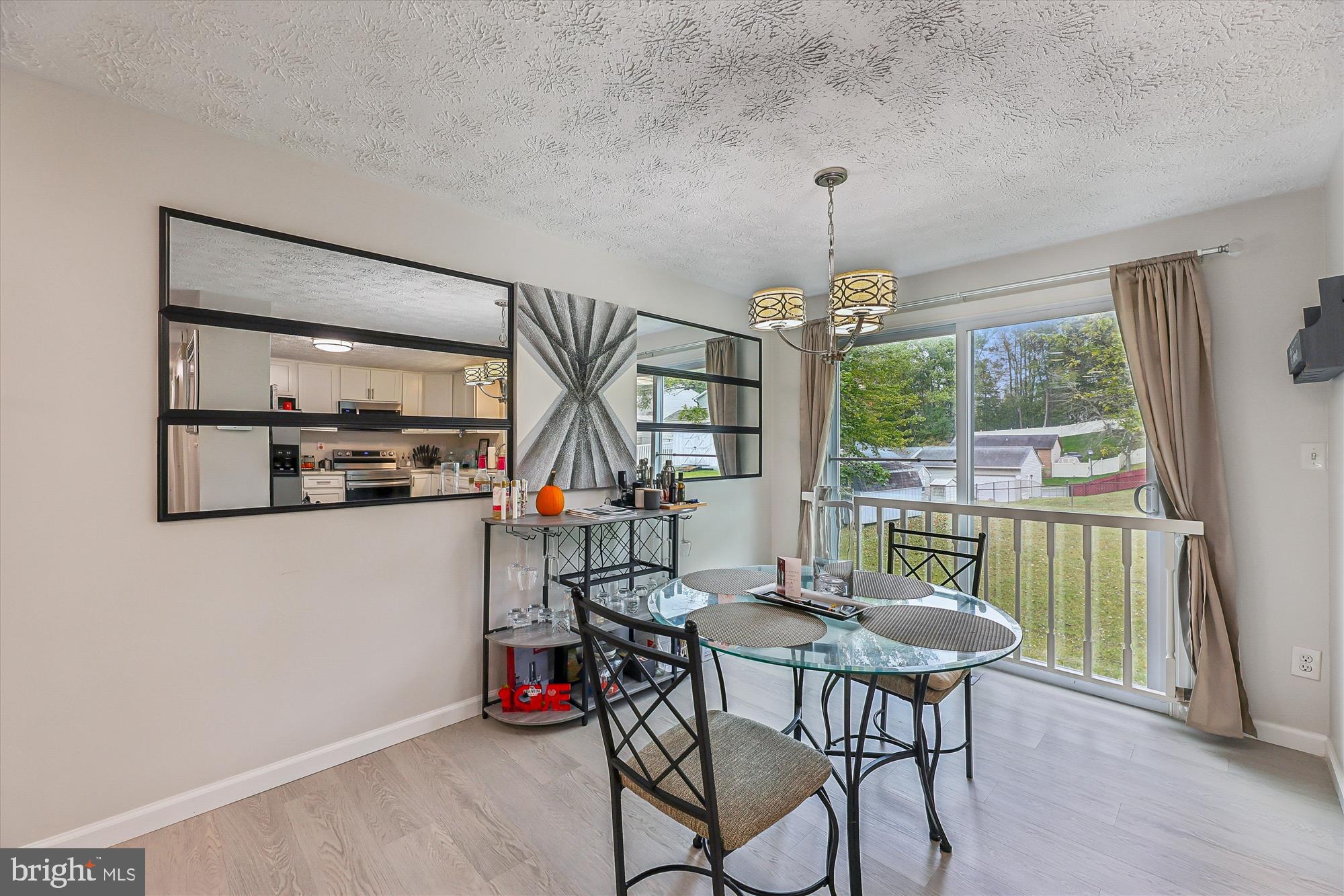 CONNEMARA HILLS - Residential