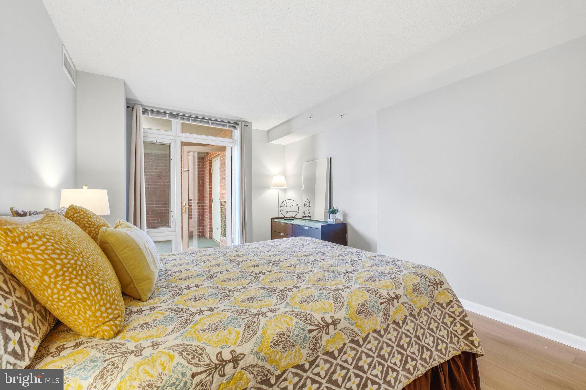 WILTON HOUSE - Residential