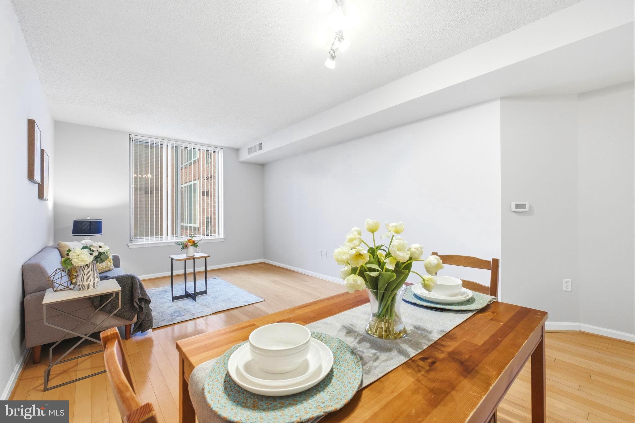 WILTON HOUSE - Residential